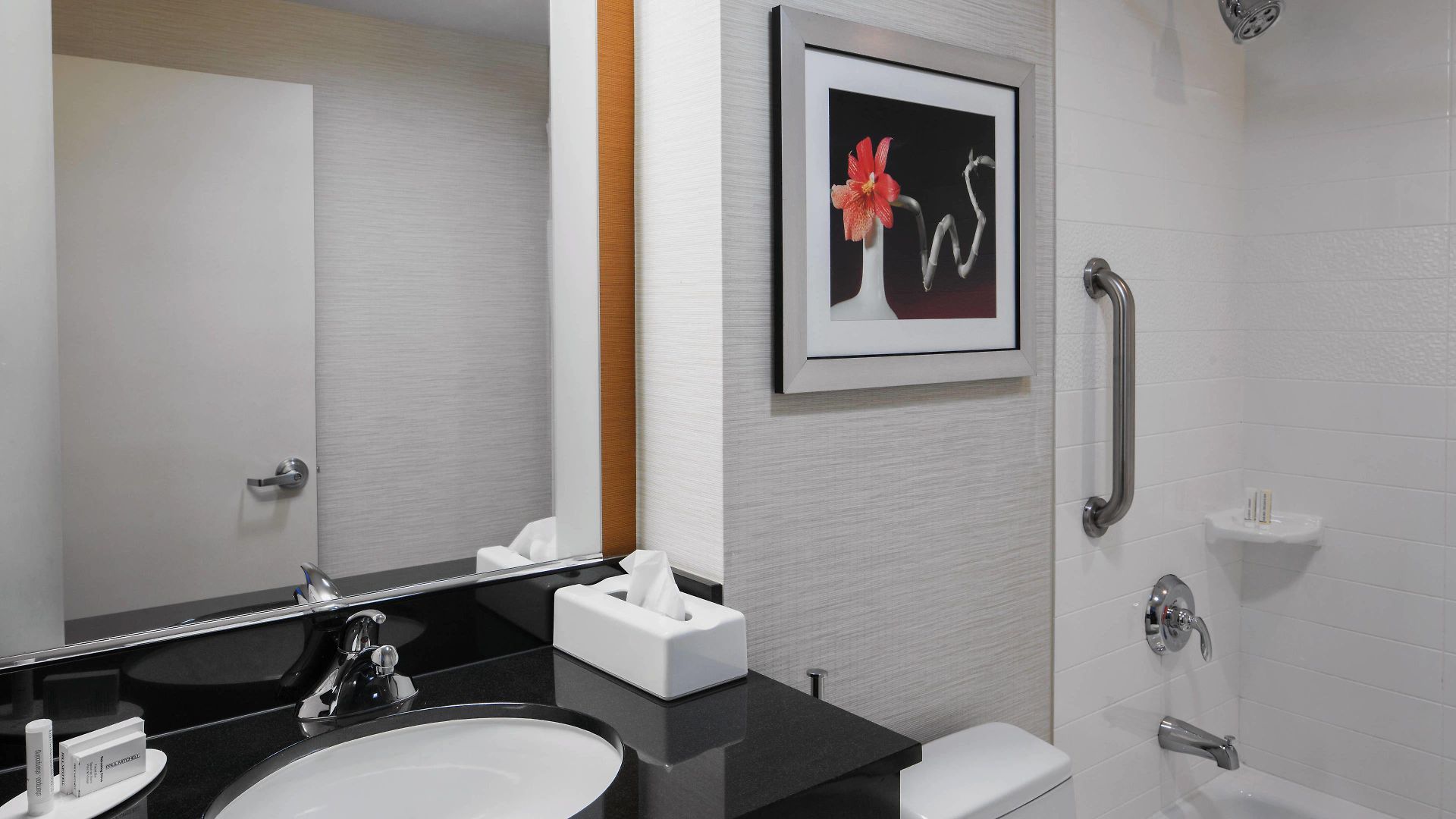 Hotel Fairfield & Manhattan/downtown East 3*