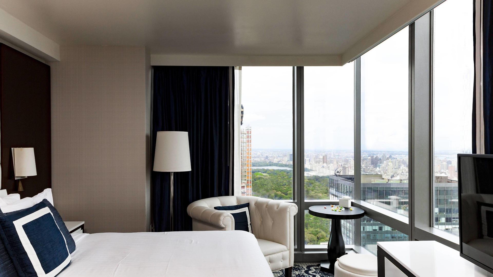 By Marriott Manhattan/central Park Hotel 4*