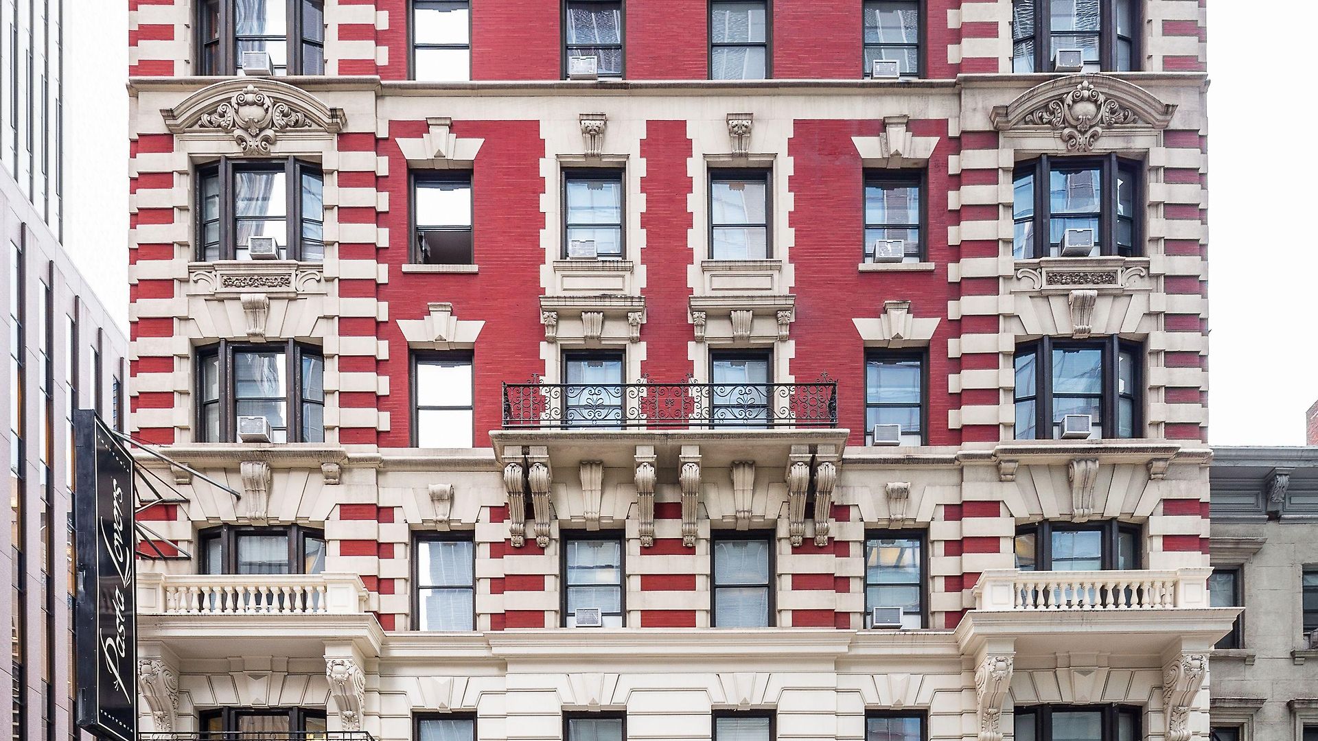 Radio Aparthotel 3*