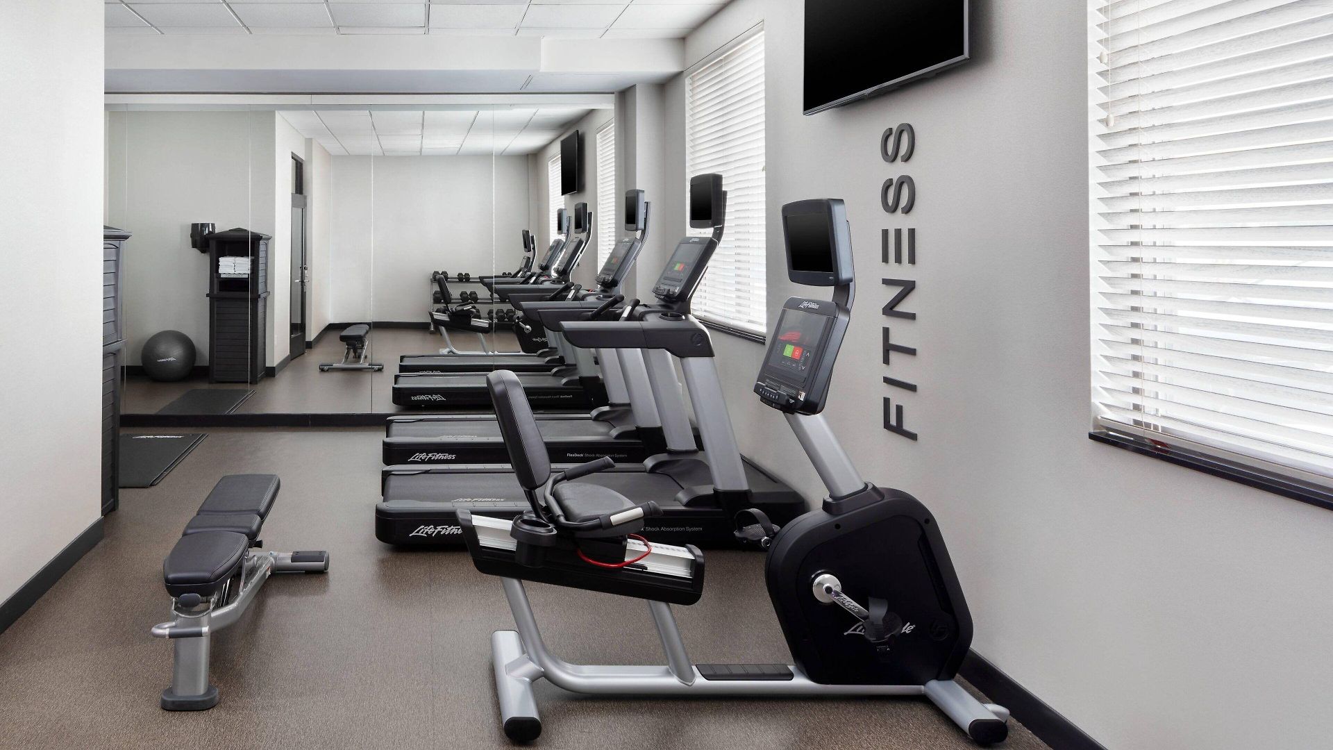 Hotel Fairfield & By Marriott Staten Island New York