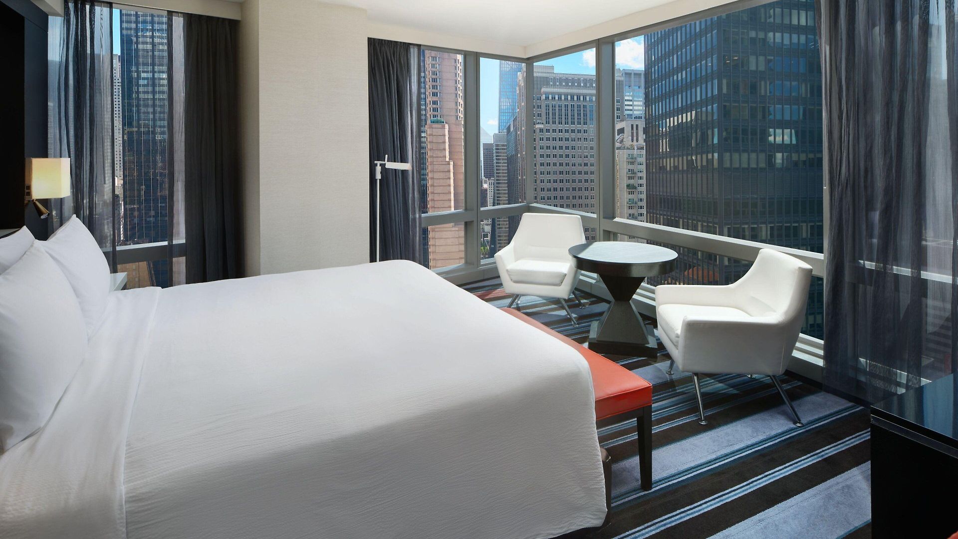 Hotel Courtyard By Marriott Manhattan/central Park 4*