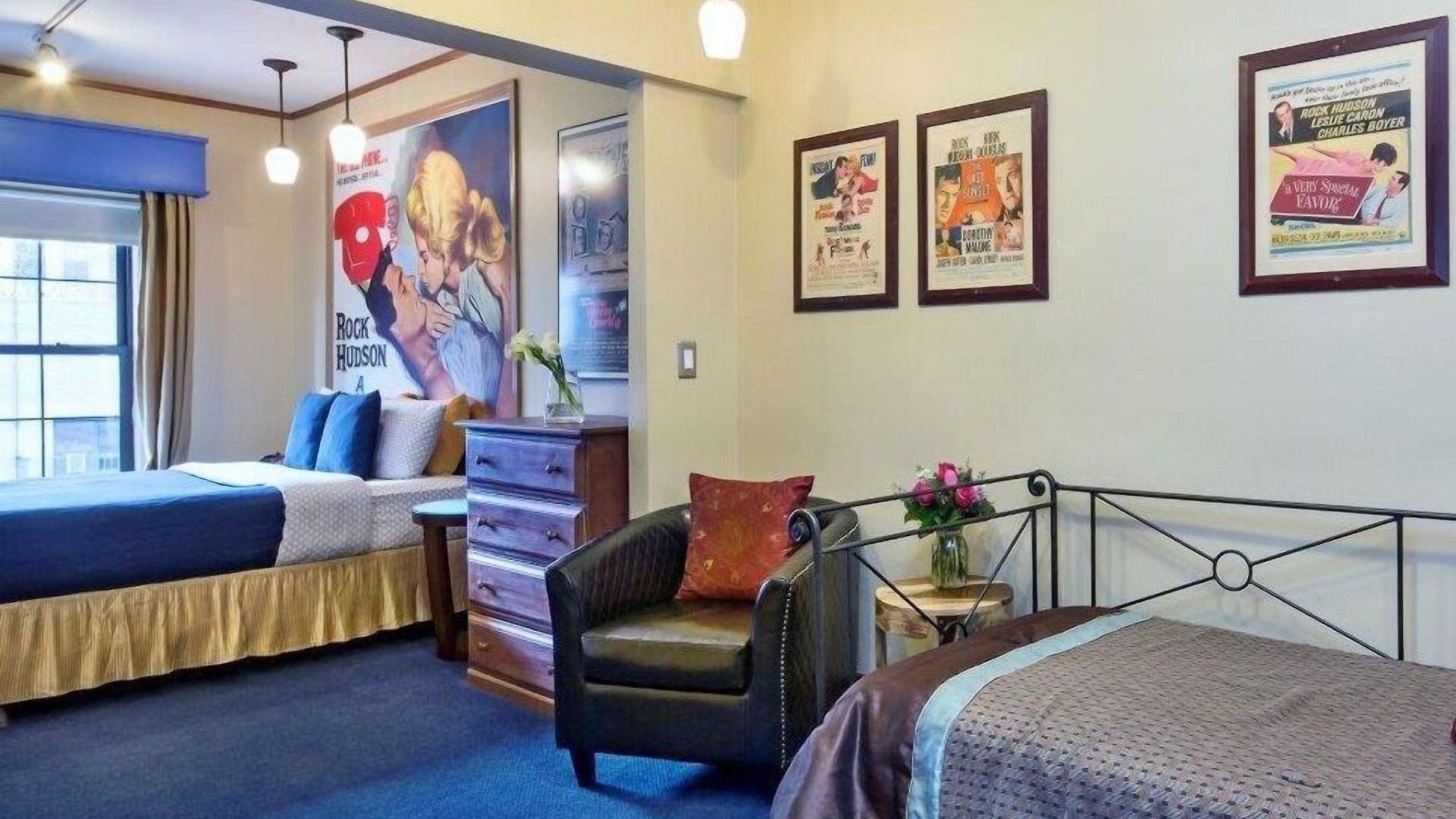 Chelsea Pines Hotel