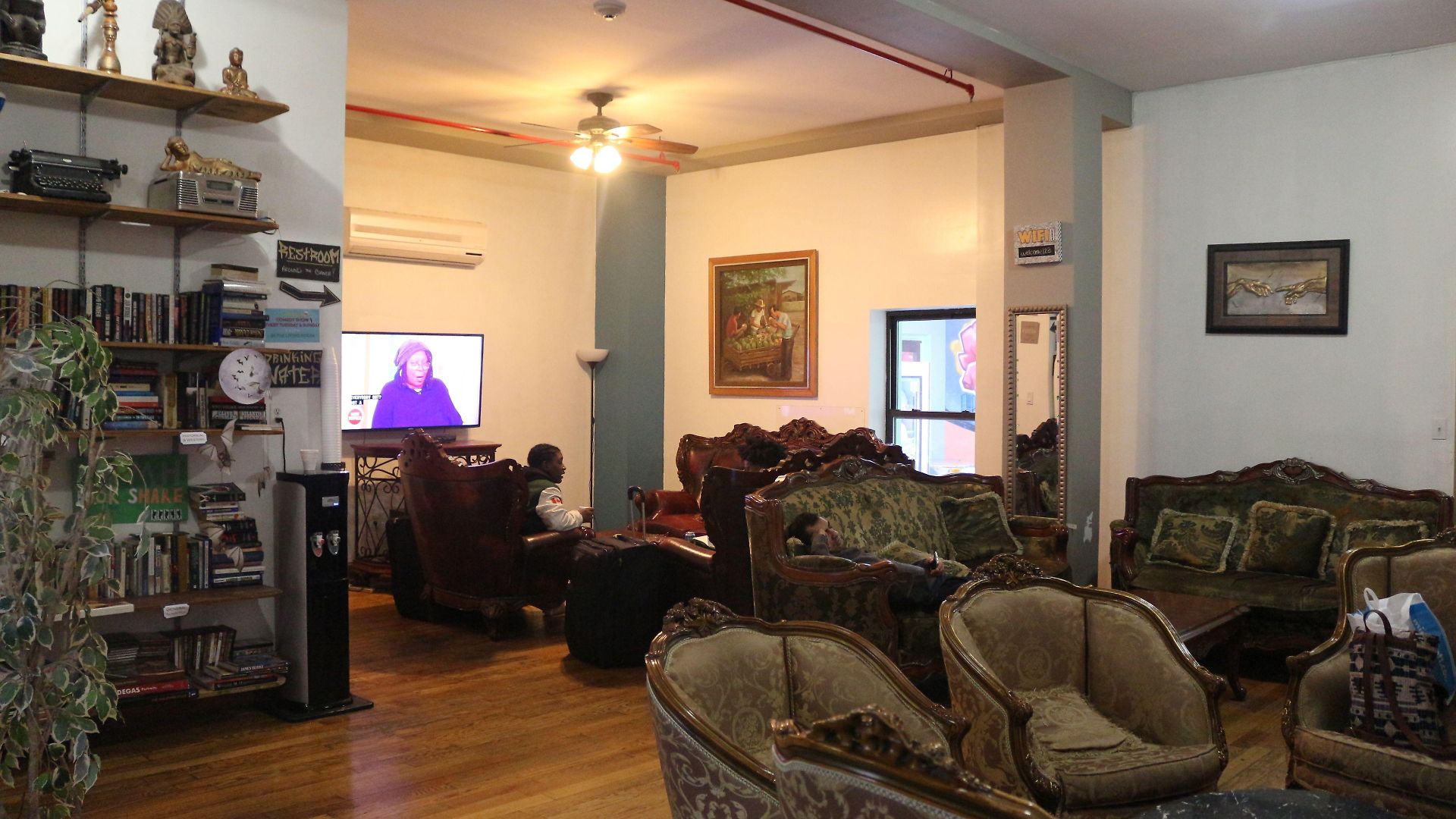 Hostel Ny Moore *
