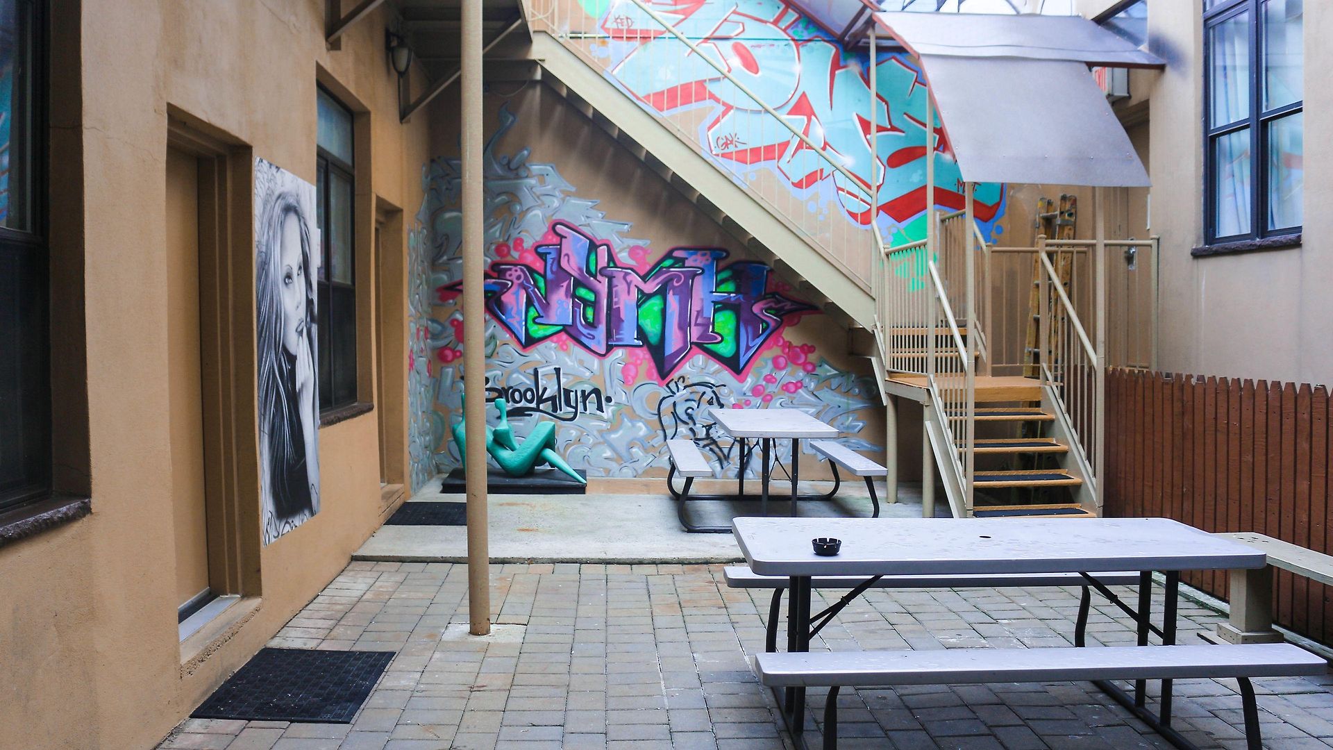 Hostel Ny Moore New York