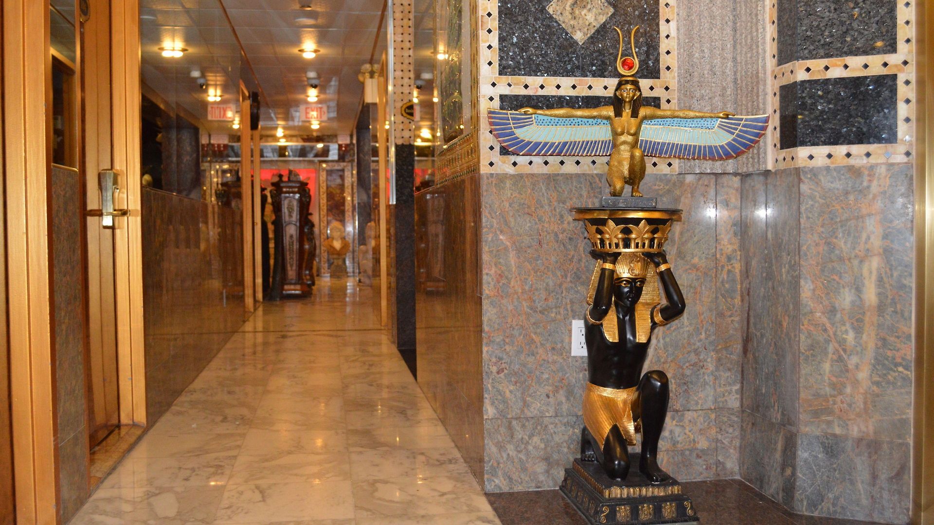 Paris Hotel
