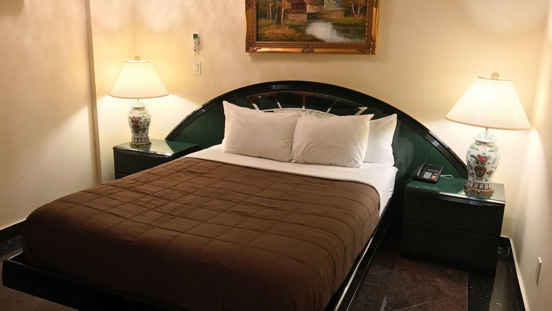 Hotel Paris 3*