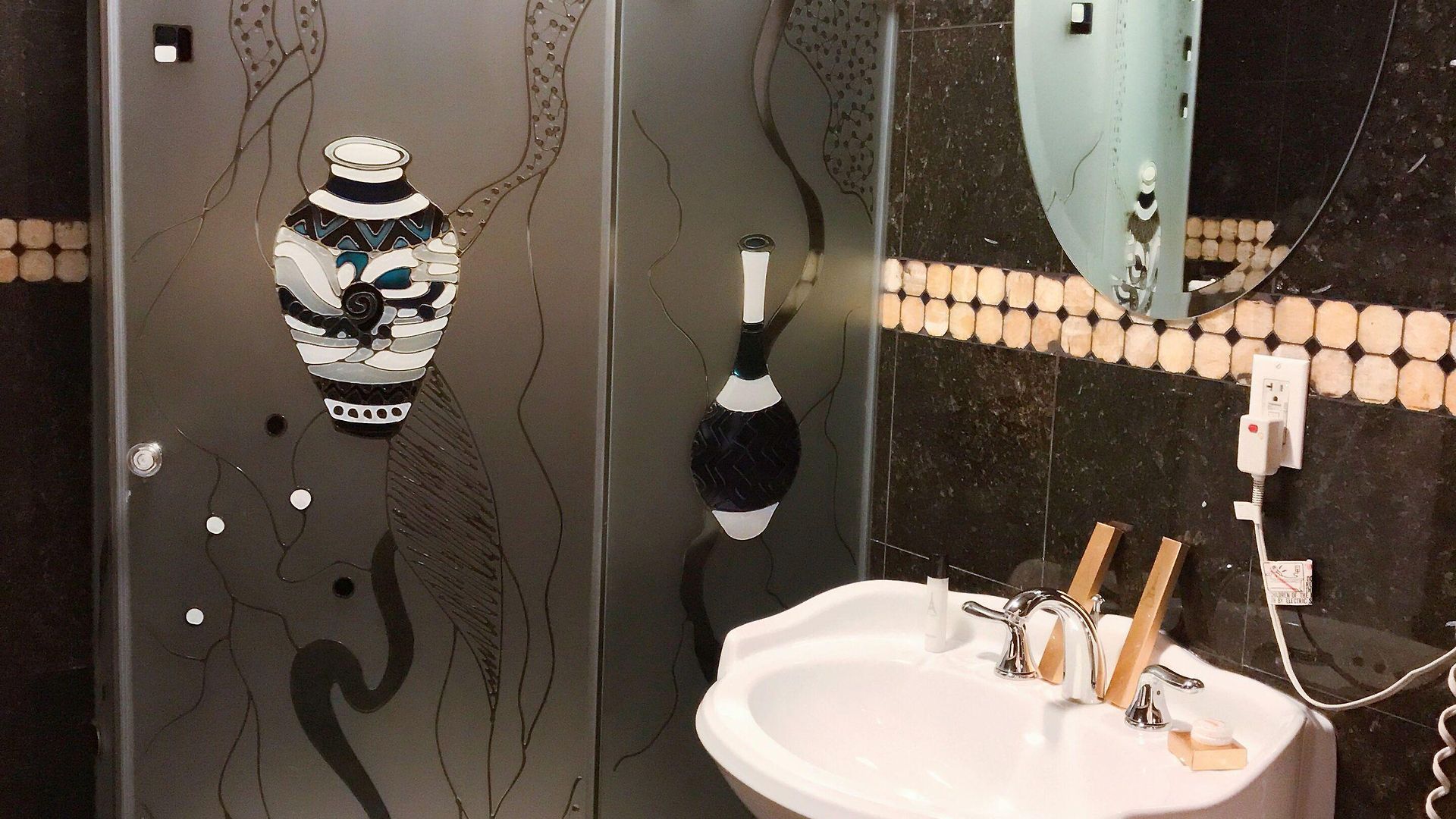Paris Hotel 3*
