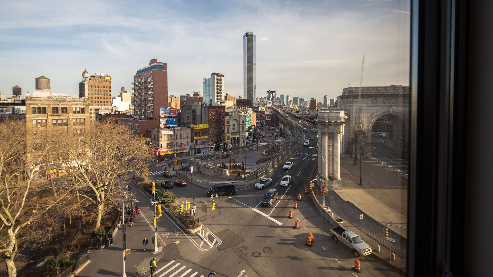 Leon Les New York