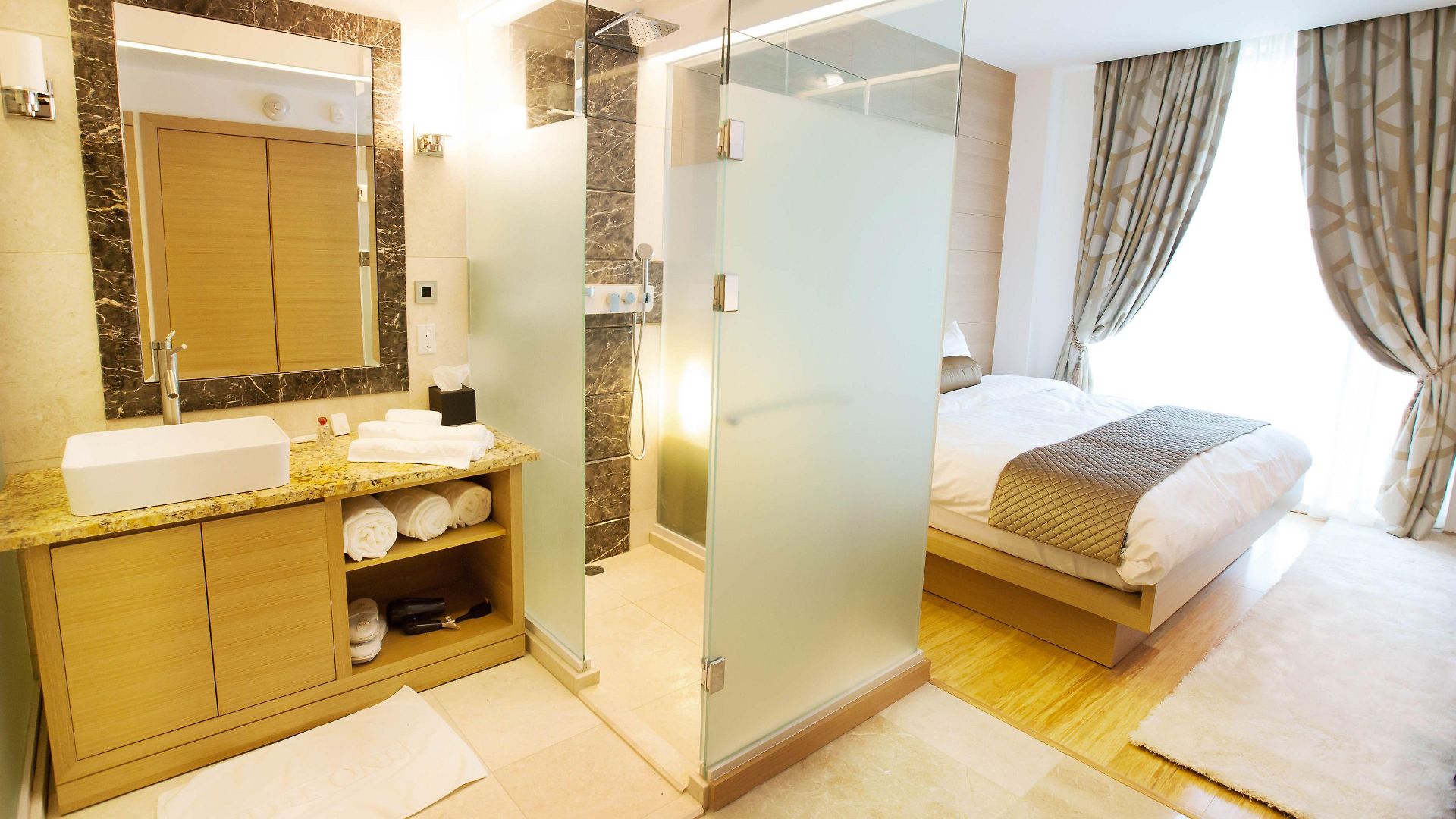Hotel The One Boutique 3*