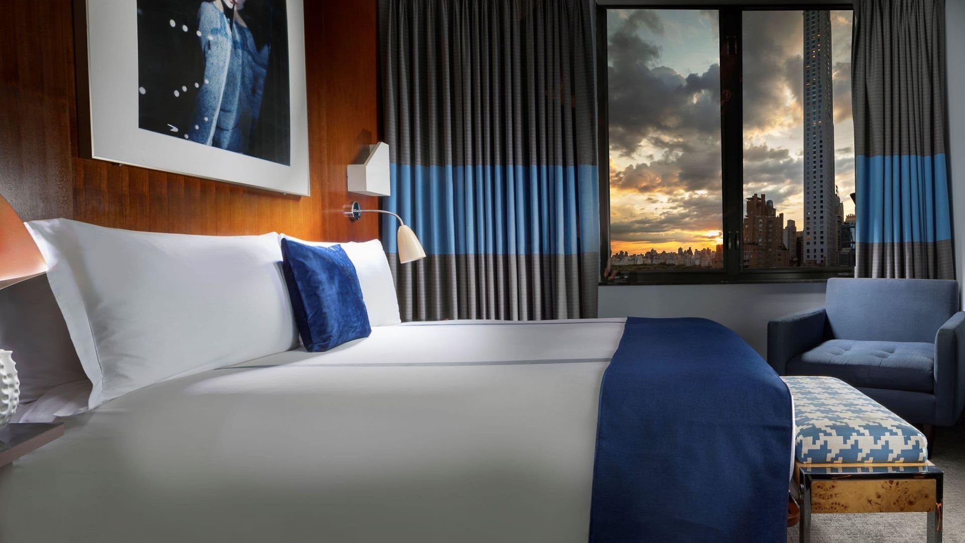 6 Columbus Park Hotel 4*