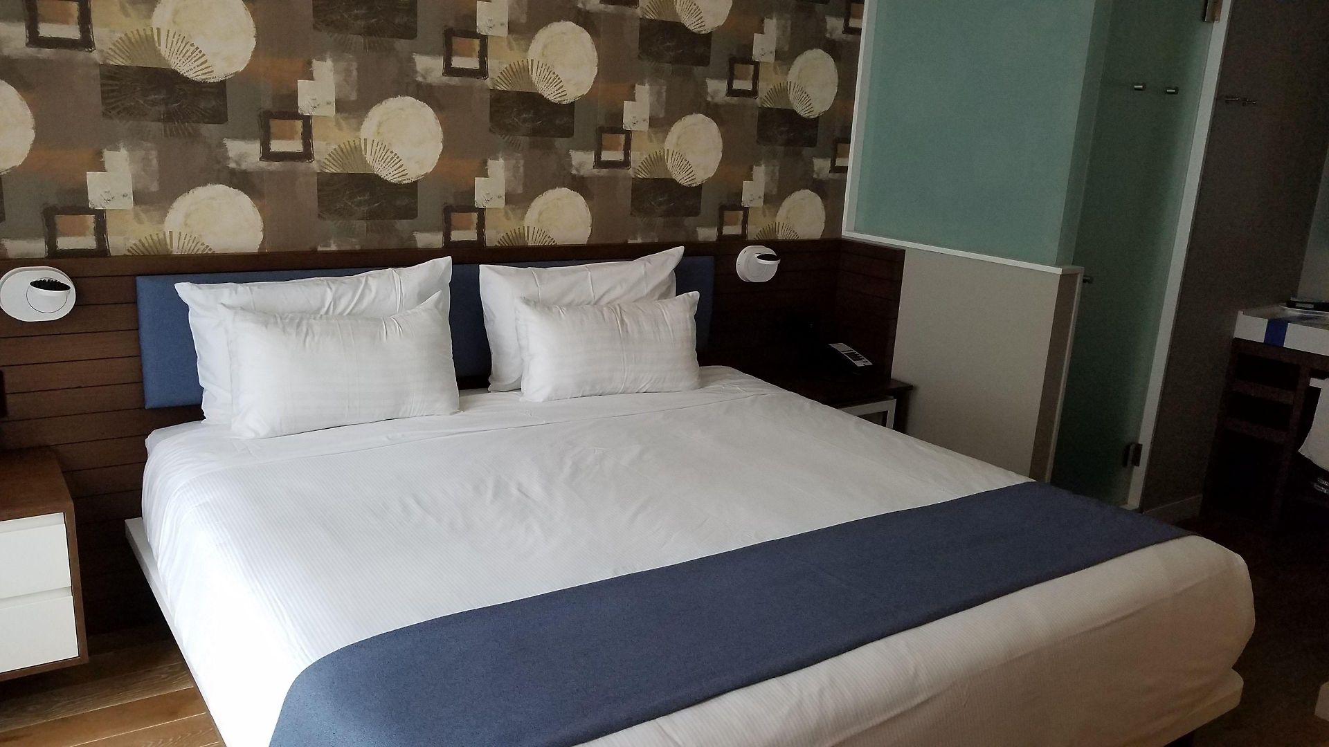 Hotel Nobleden 4*