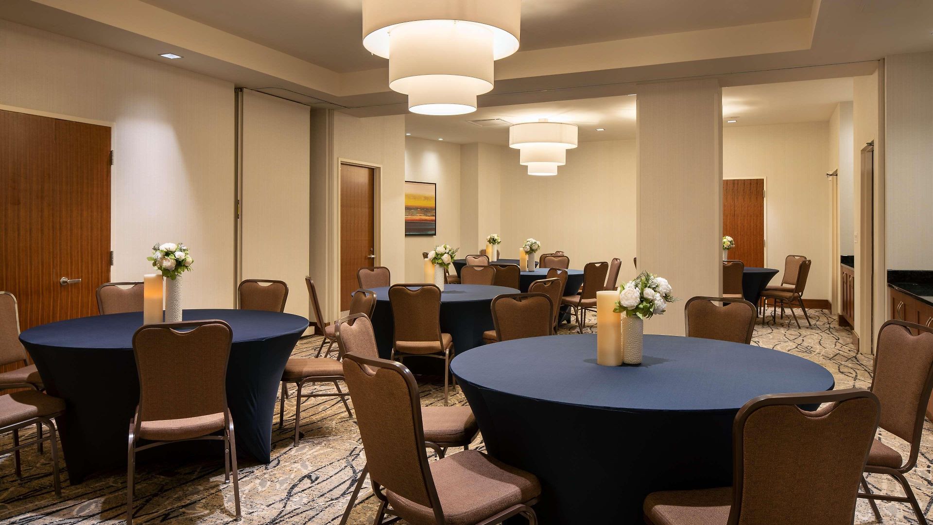 Hilton Garden Long Island Hotel