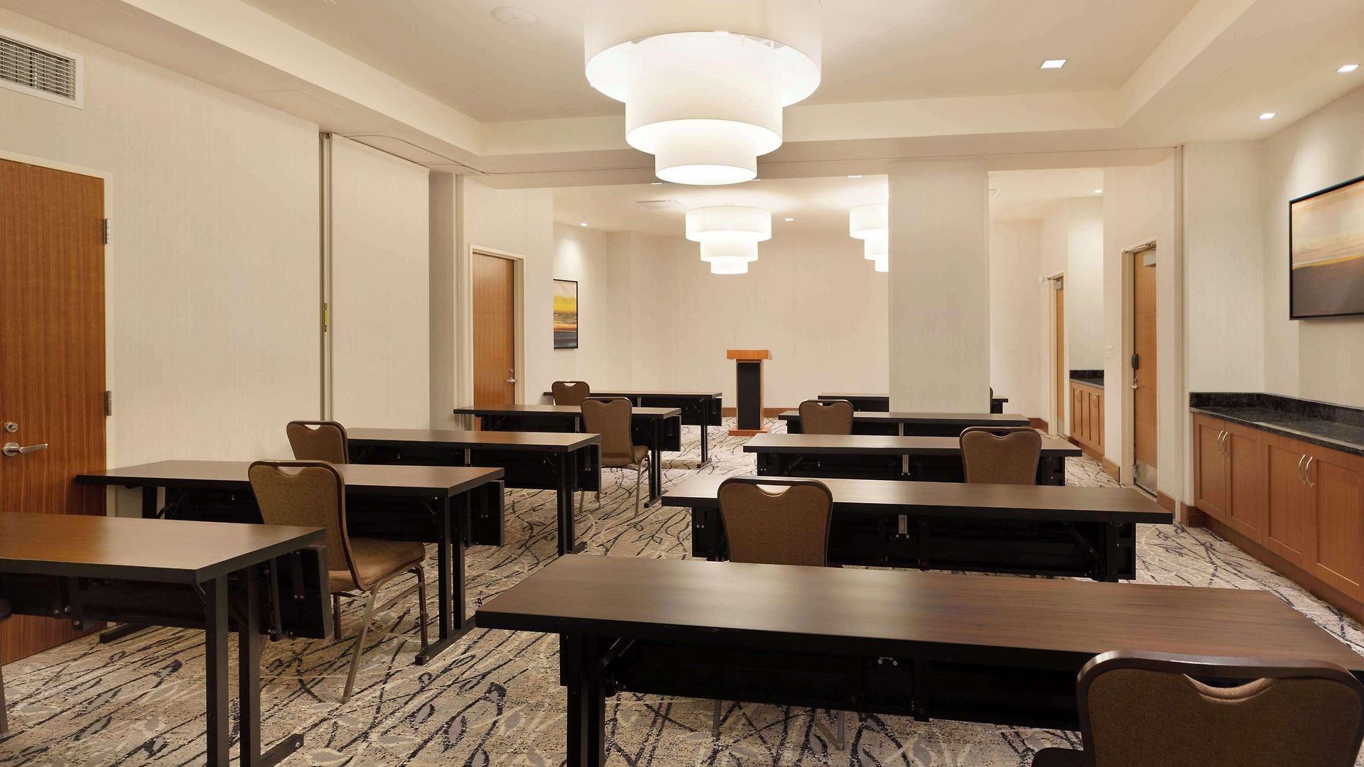 Hilton Garden Long Island