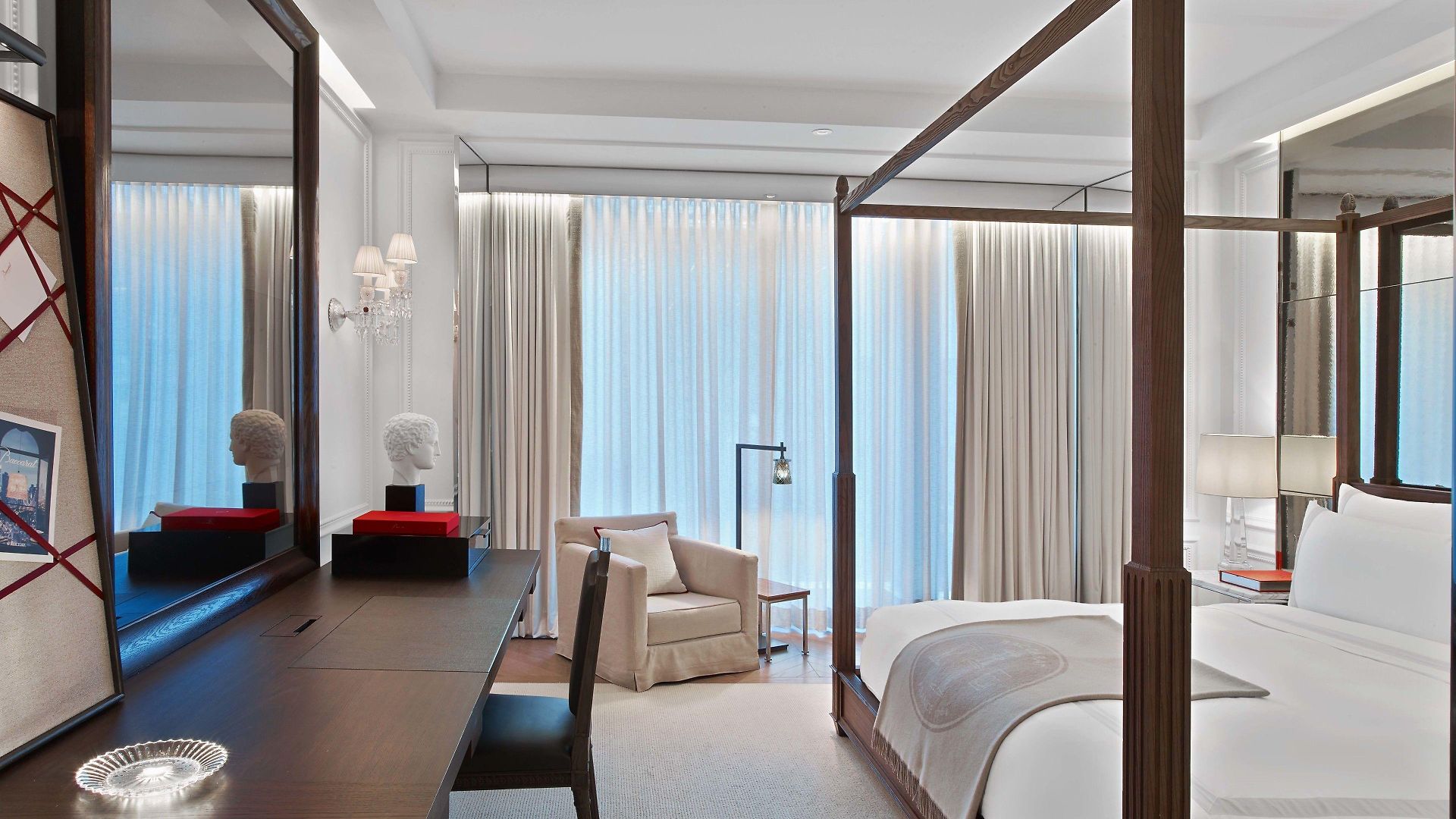 Baccarat And Residences Hotel 5*