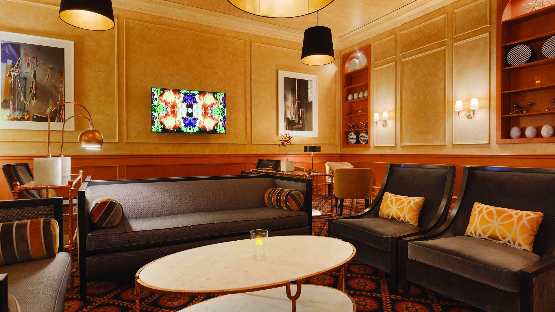 Executive Le Soleil Hotel 4*