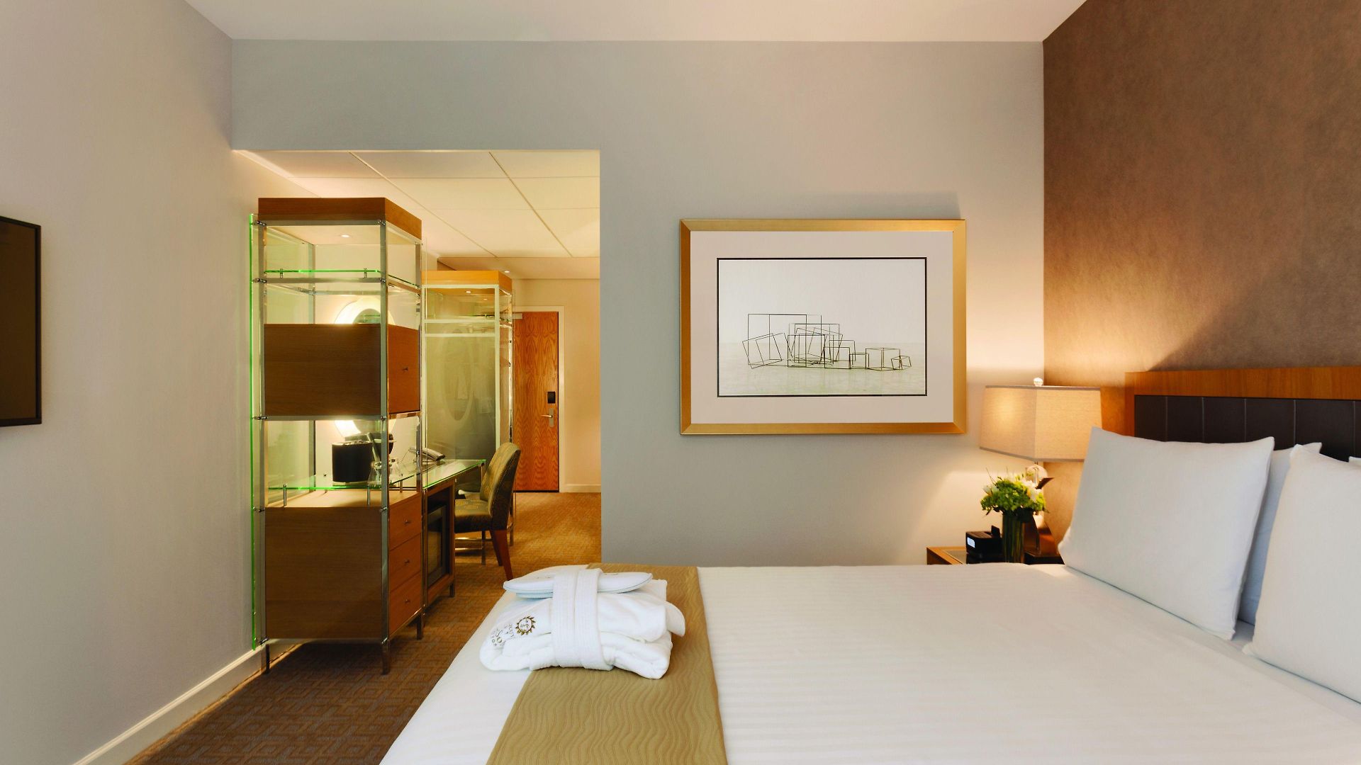 Hotel Executive Le Soleil New York