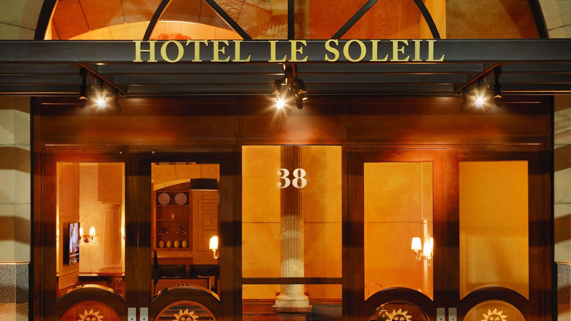 Executive Le Soleil 4*