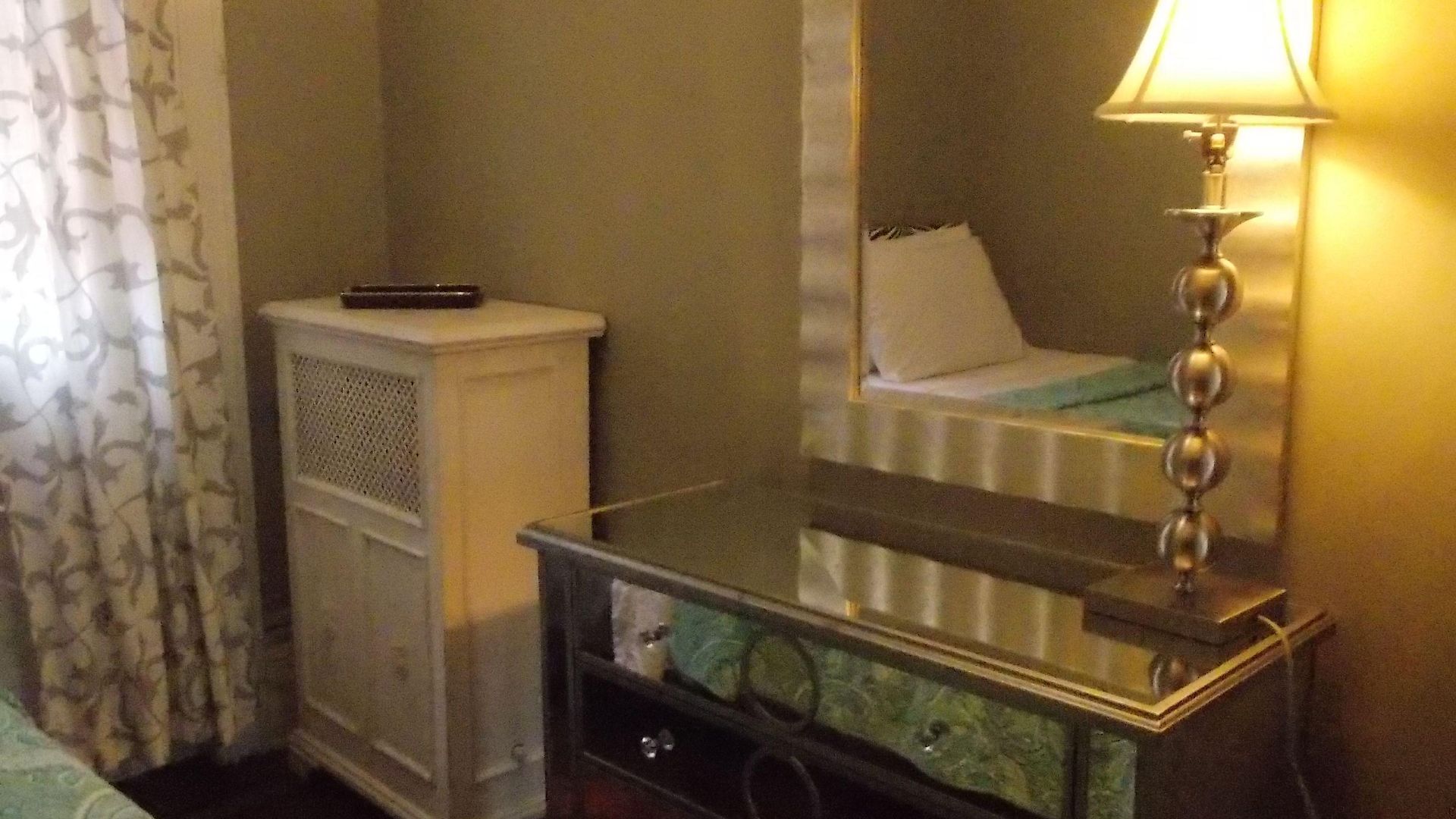 Bed & Breakfast Serenity At New York