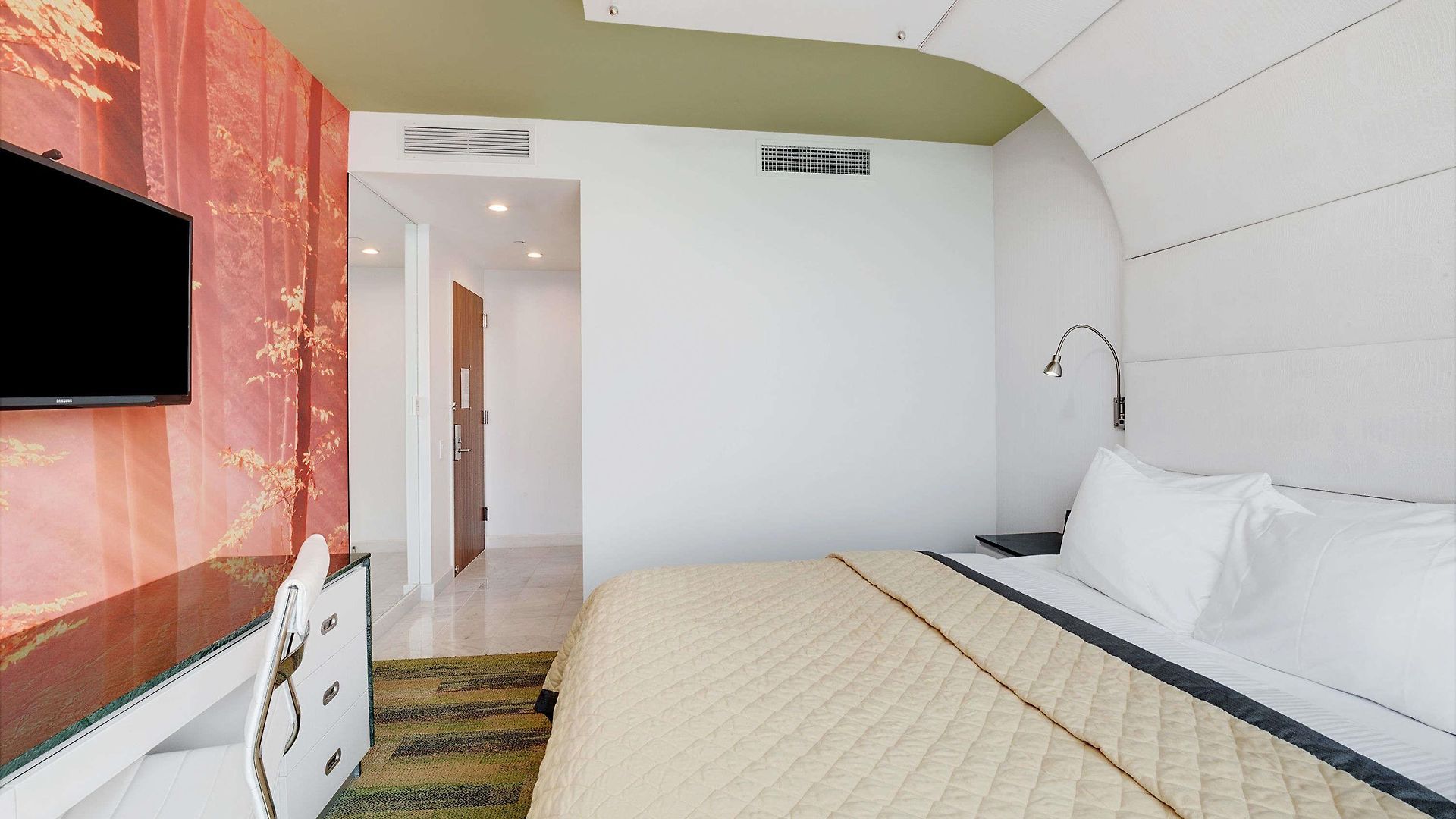 Wyndham Garden Brooklyn Sunset Park Hotel