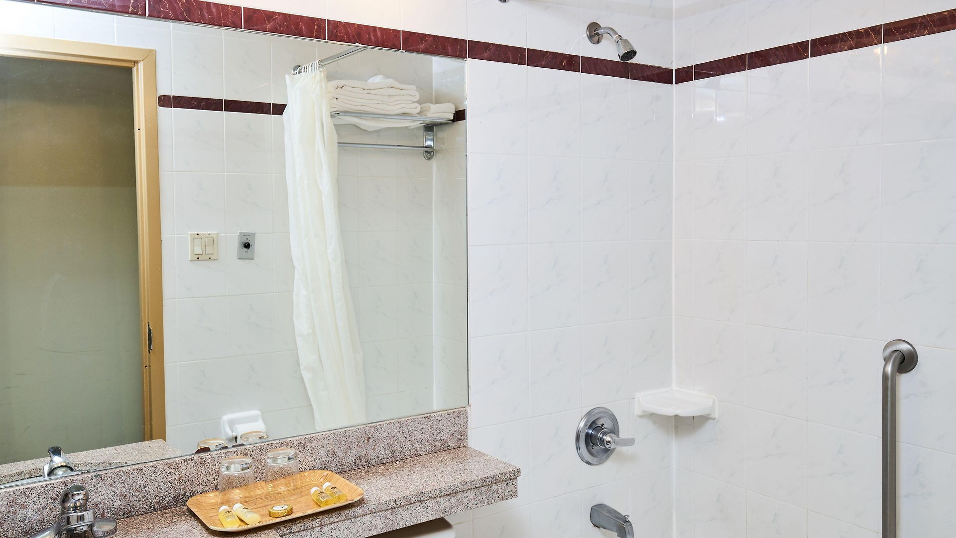Flushing Hotel 2*