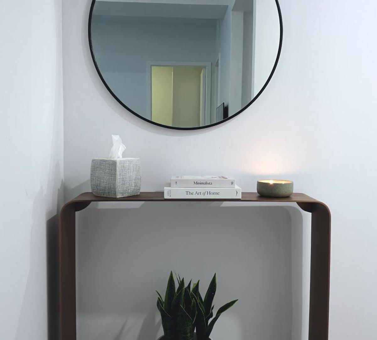 One Dutch Apartment