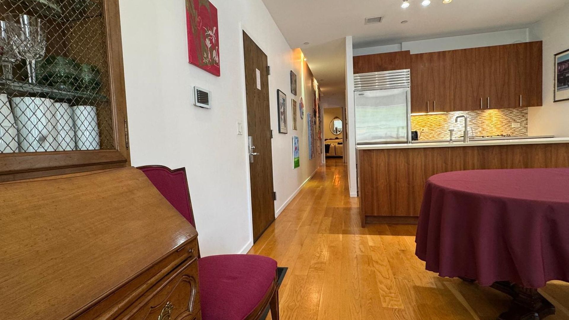 Large And Luxurious In Strivers Row * New York