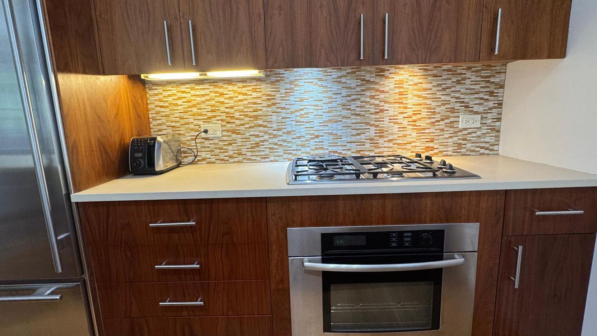 Large And Luxurious In Strivers Row * New York