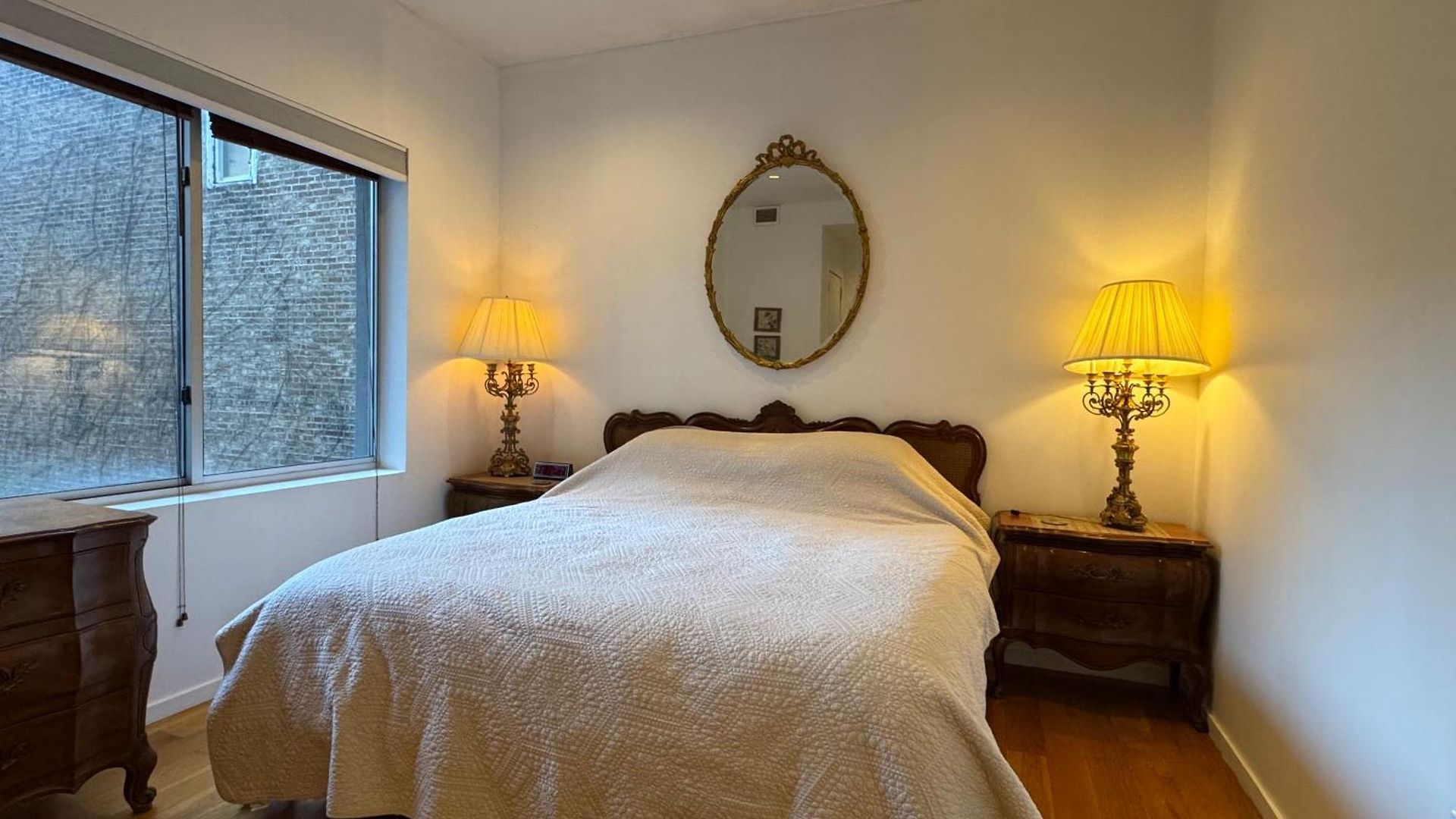 Large And Luxurious In Strivers Row