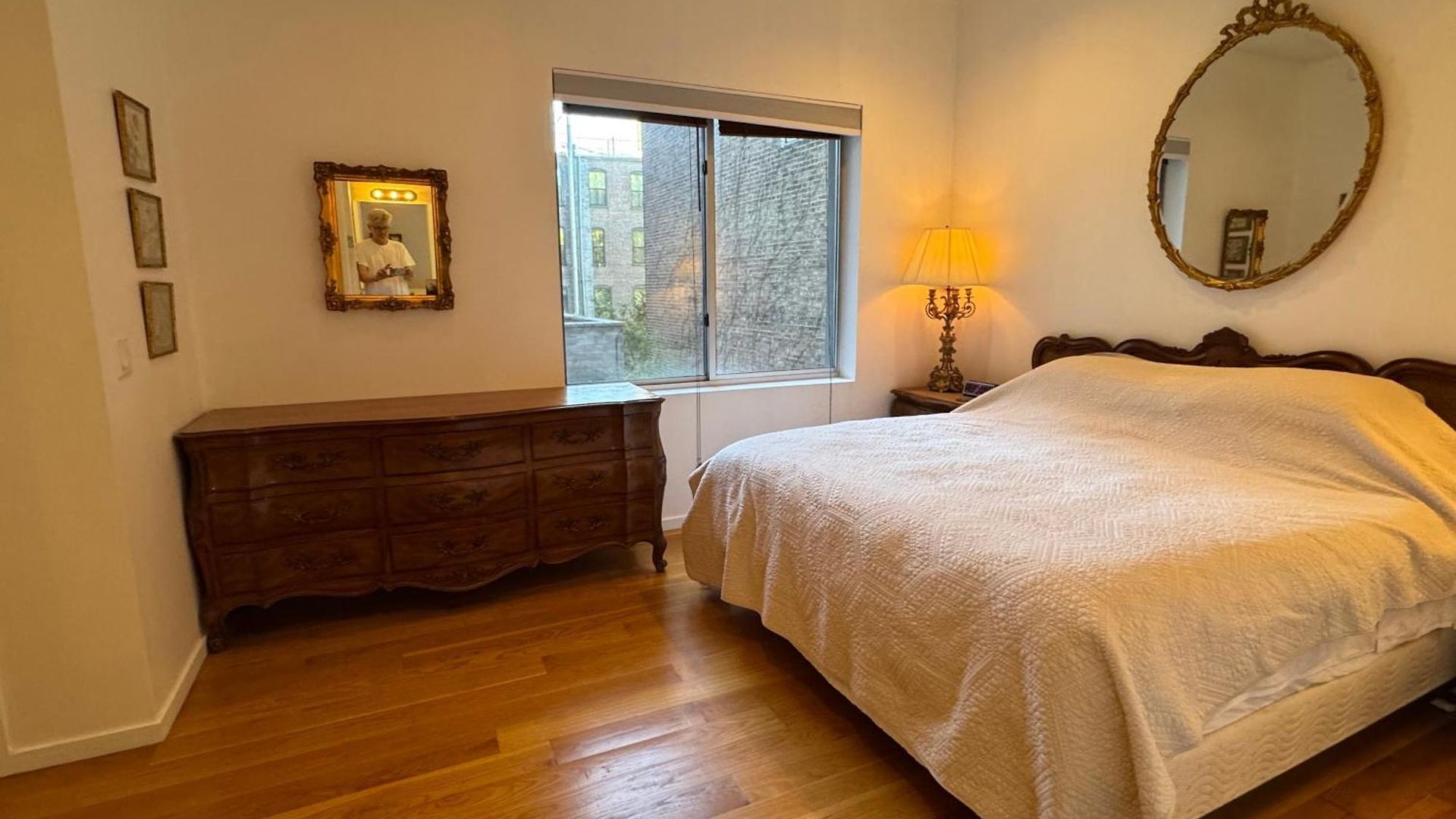 Apartment Large And Luxurious In Strivers Row *