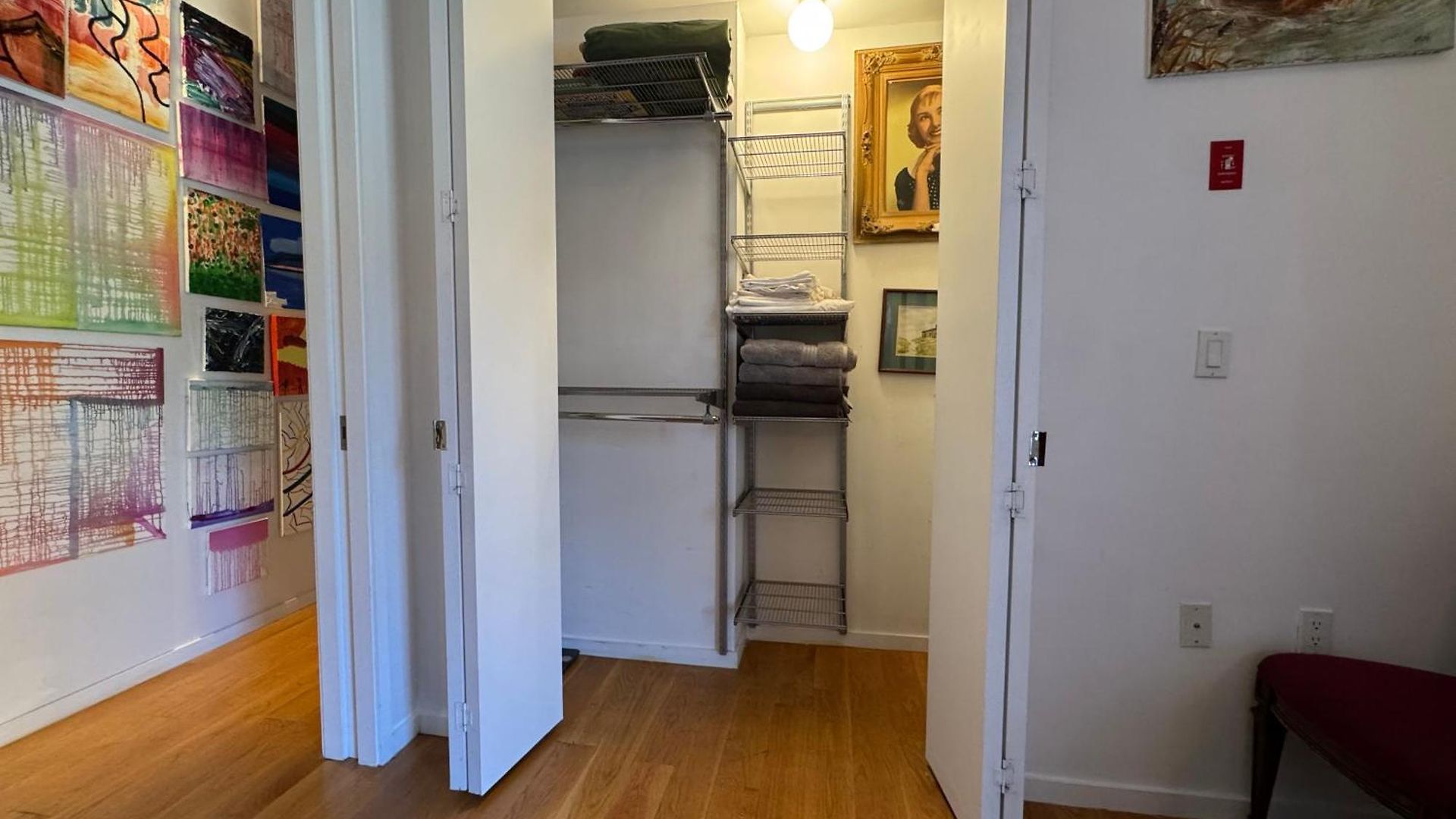 Large And Luxurious In Strivers Row Apartment New York