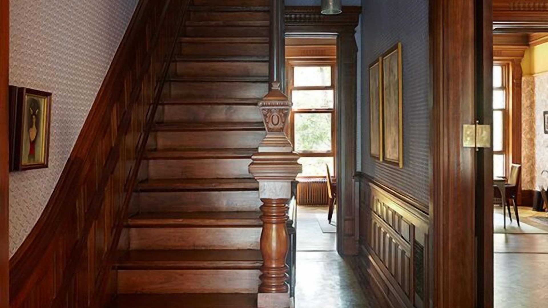 Arlington Place Bed & Breakfast Hotel