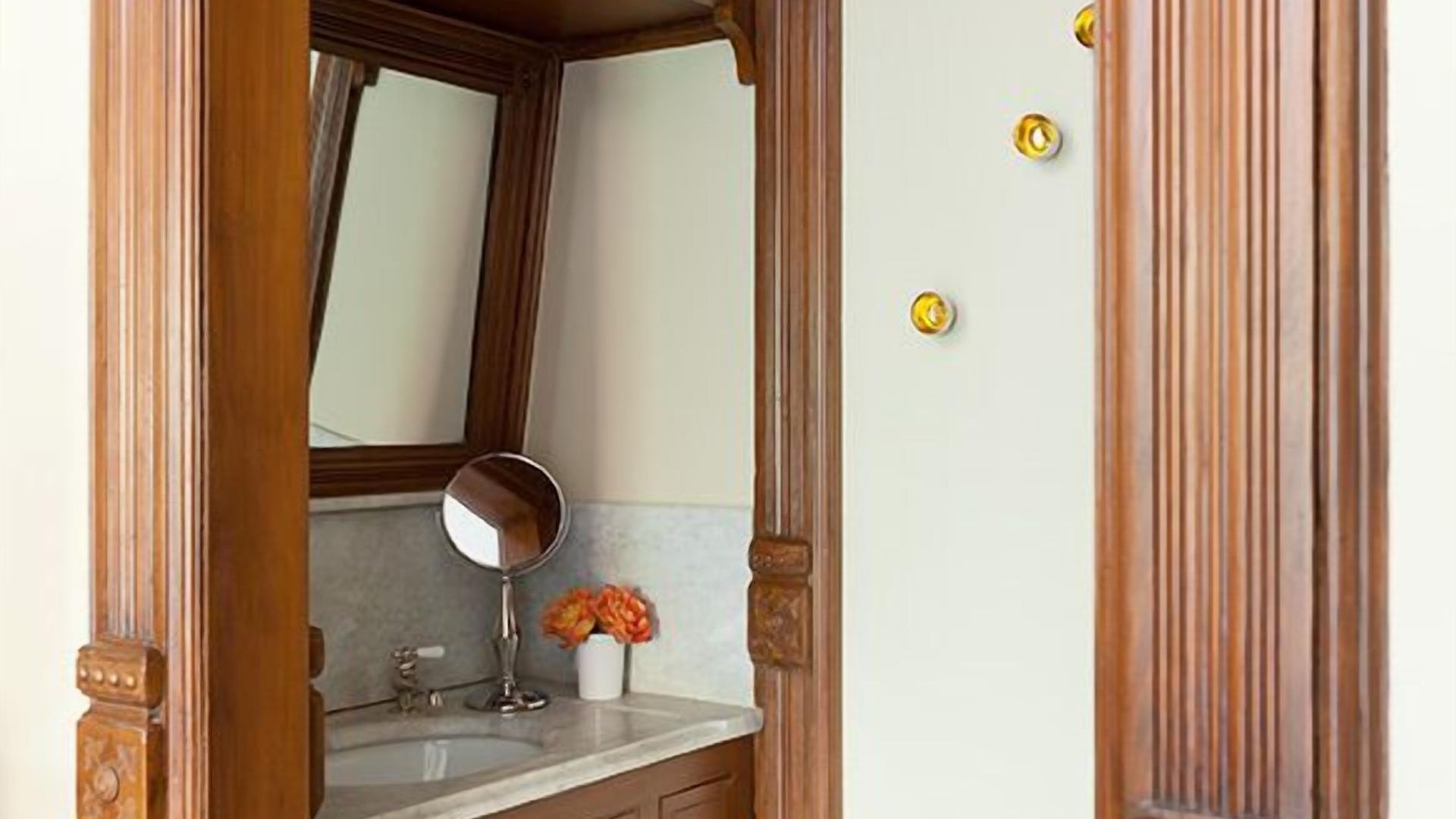 Arlington Place Bed & Breakfast Hotel