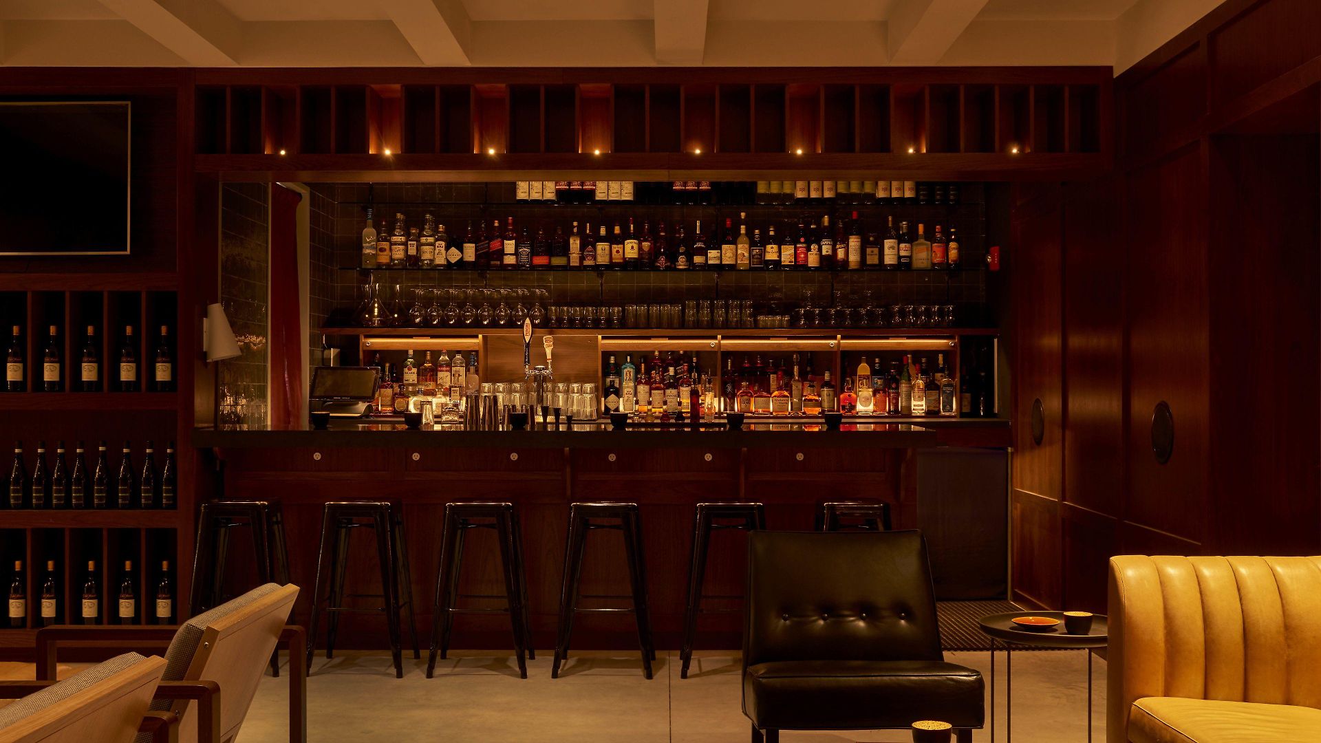 Arlo Nomad New York