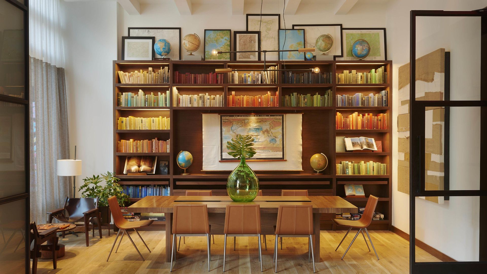 Arlo Nomad Hotel