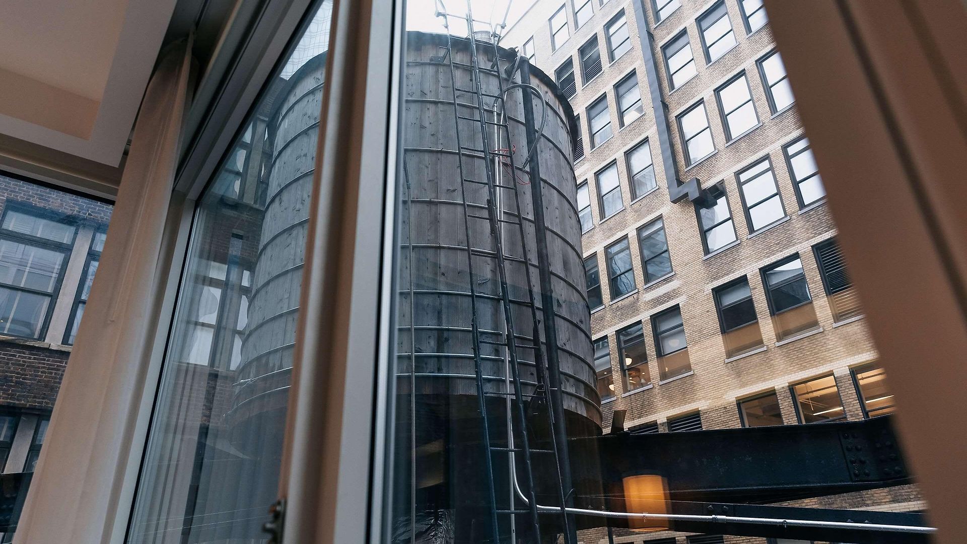 Arlo Nomad Hotel