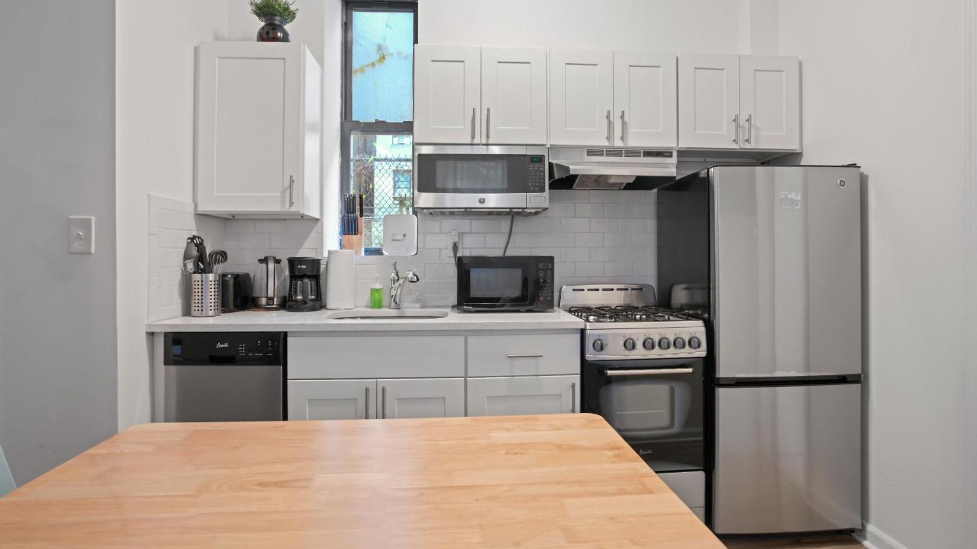 Apartment 2bd Comfy Manhattan New York