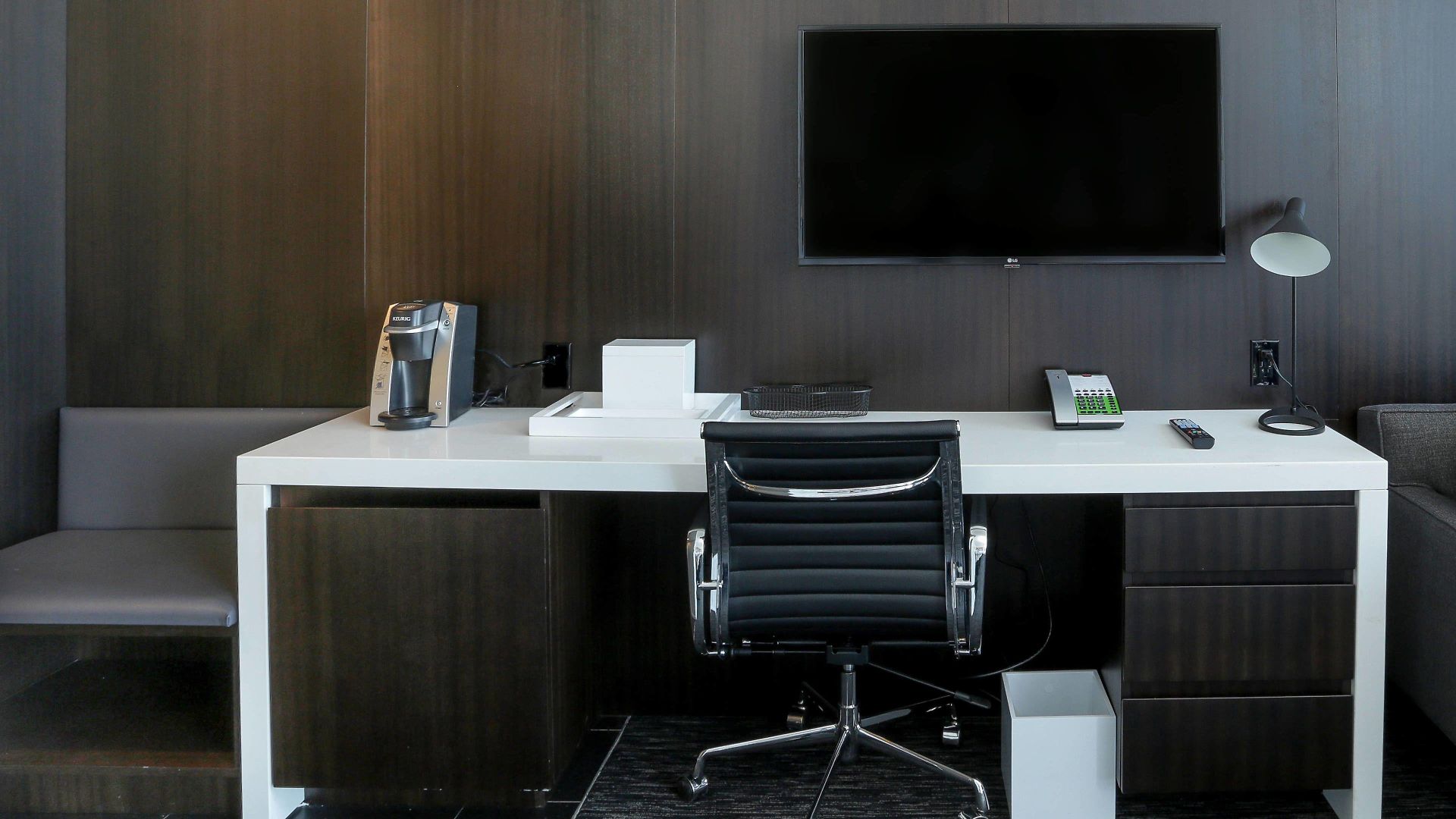 Courtyard By Marriott Long Island City/new York Manhattan View 3*