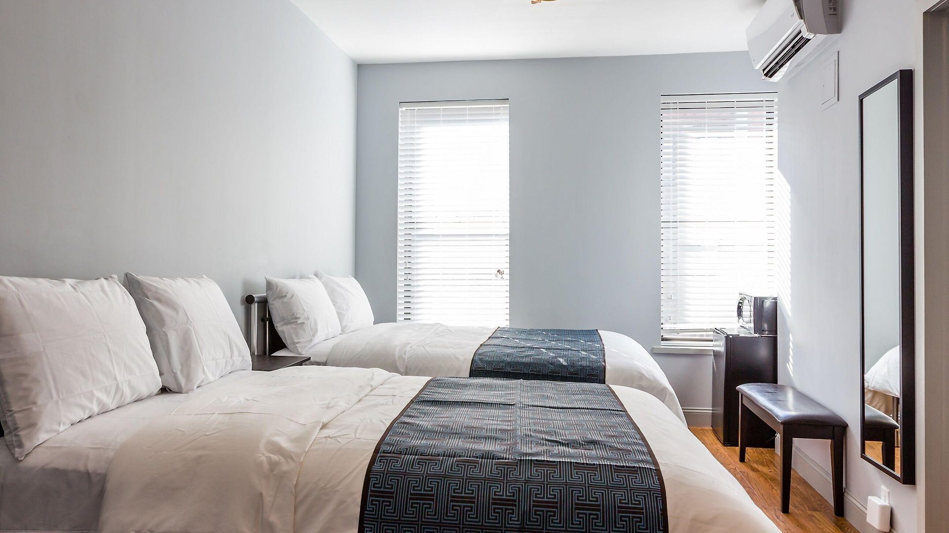 Guest house The Park Ave North 3*