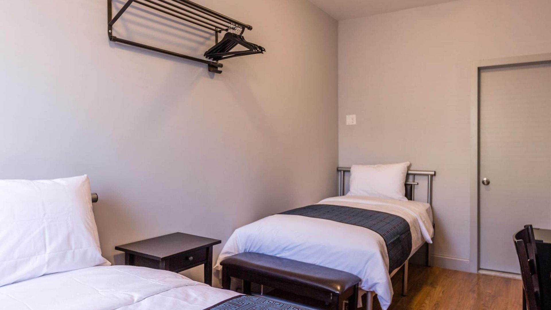 Guest house The Park Ave North 3*