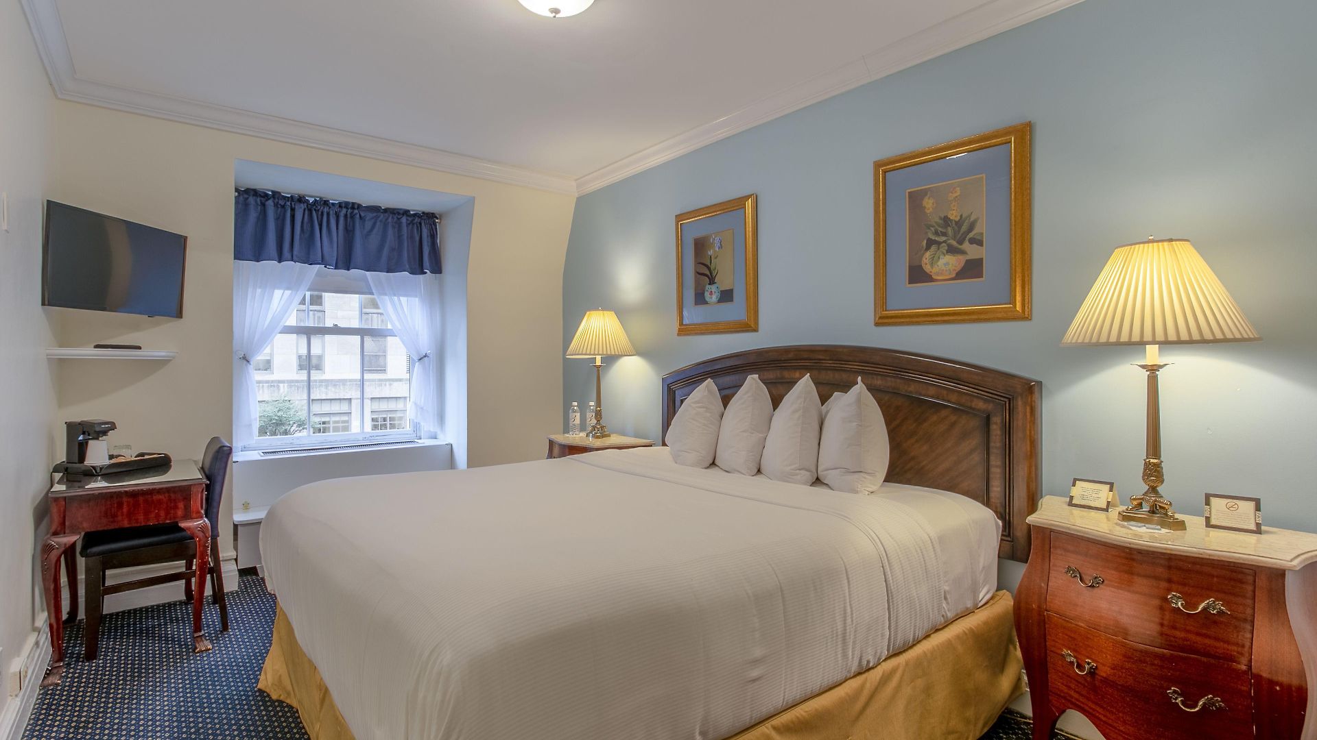3 West Club Hotel