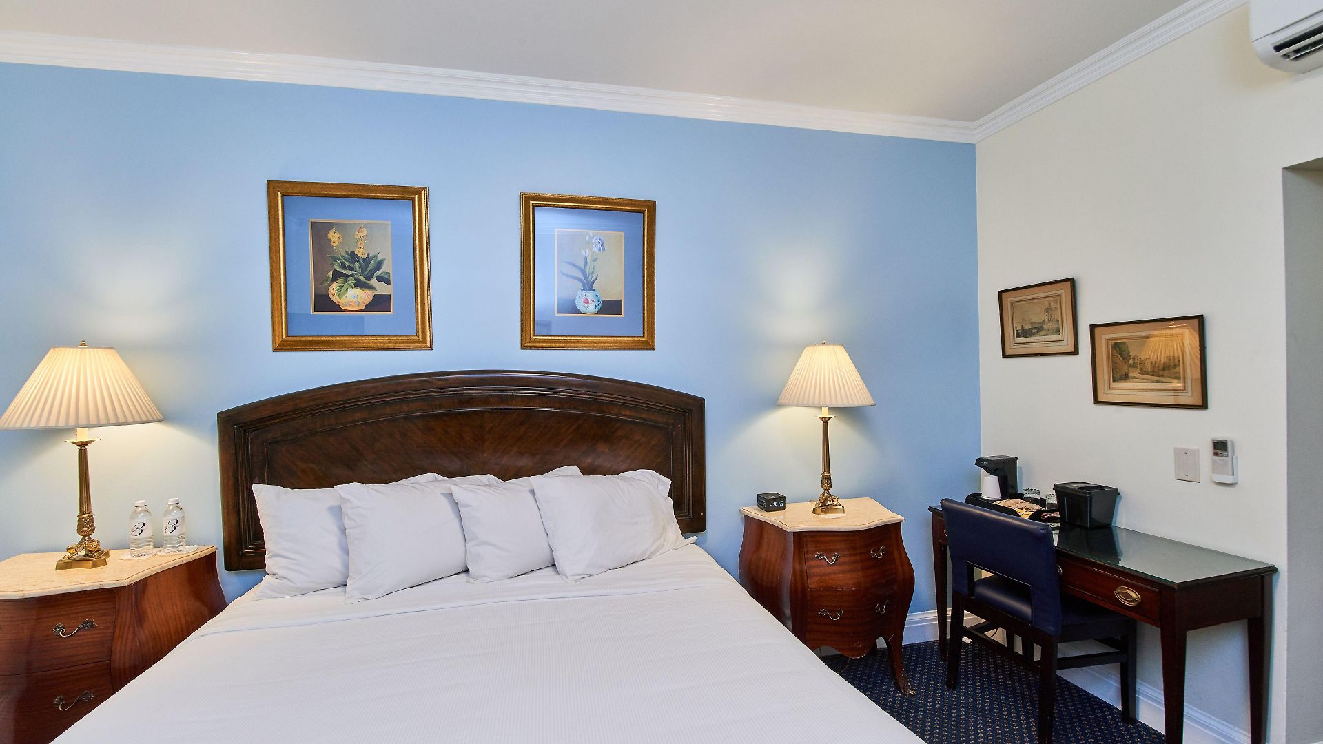 Hotel 3 West Club 3*