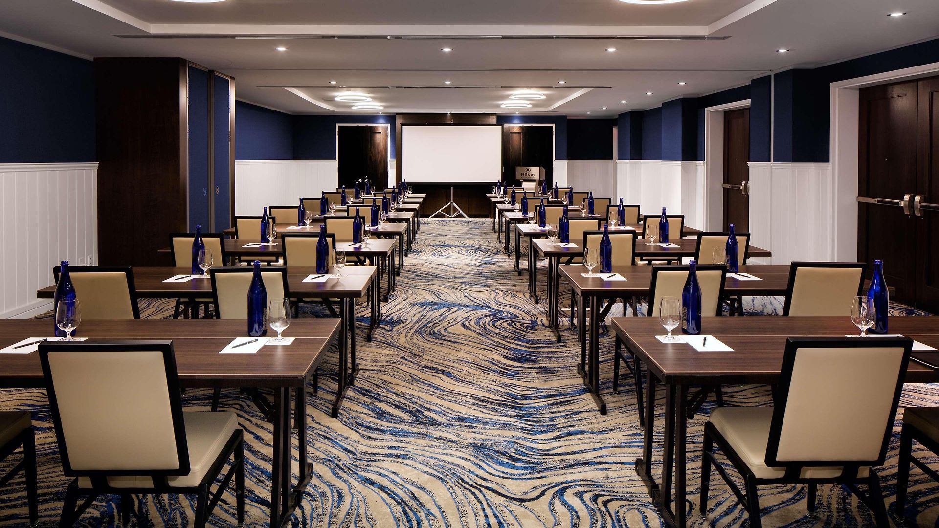 Hilton Brooklyn - Newly Renovated 4* New York