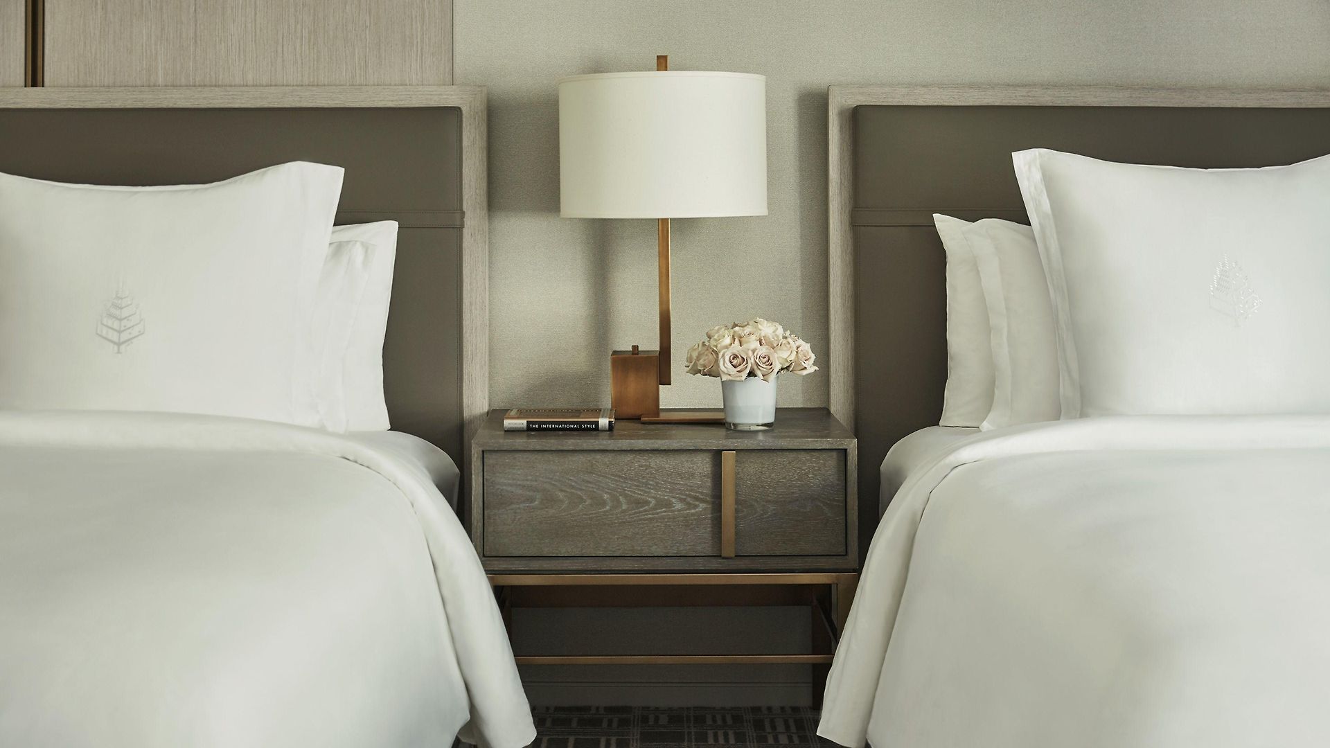 Hotel Four Seasons Downtown