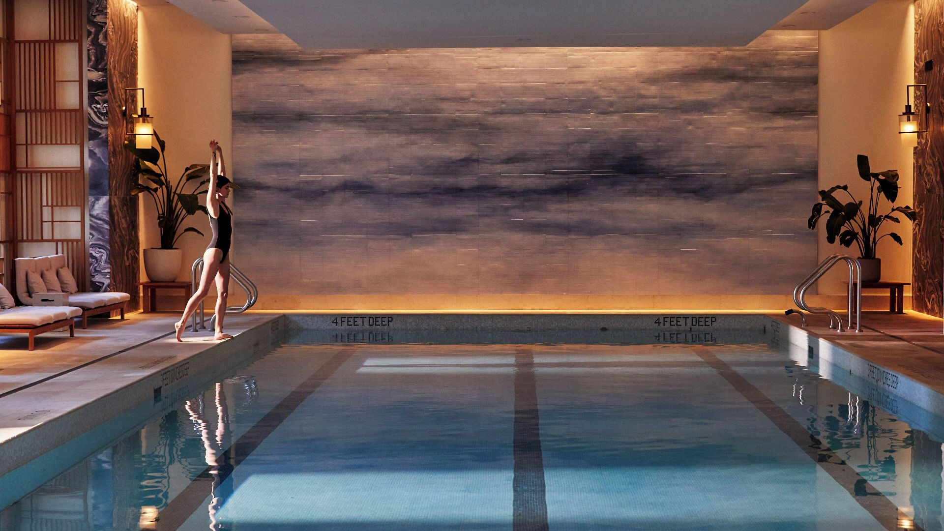Four Seasons Downtown Hotel 5*