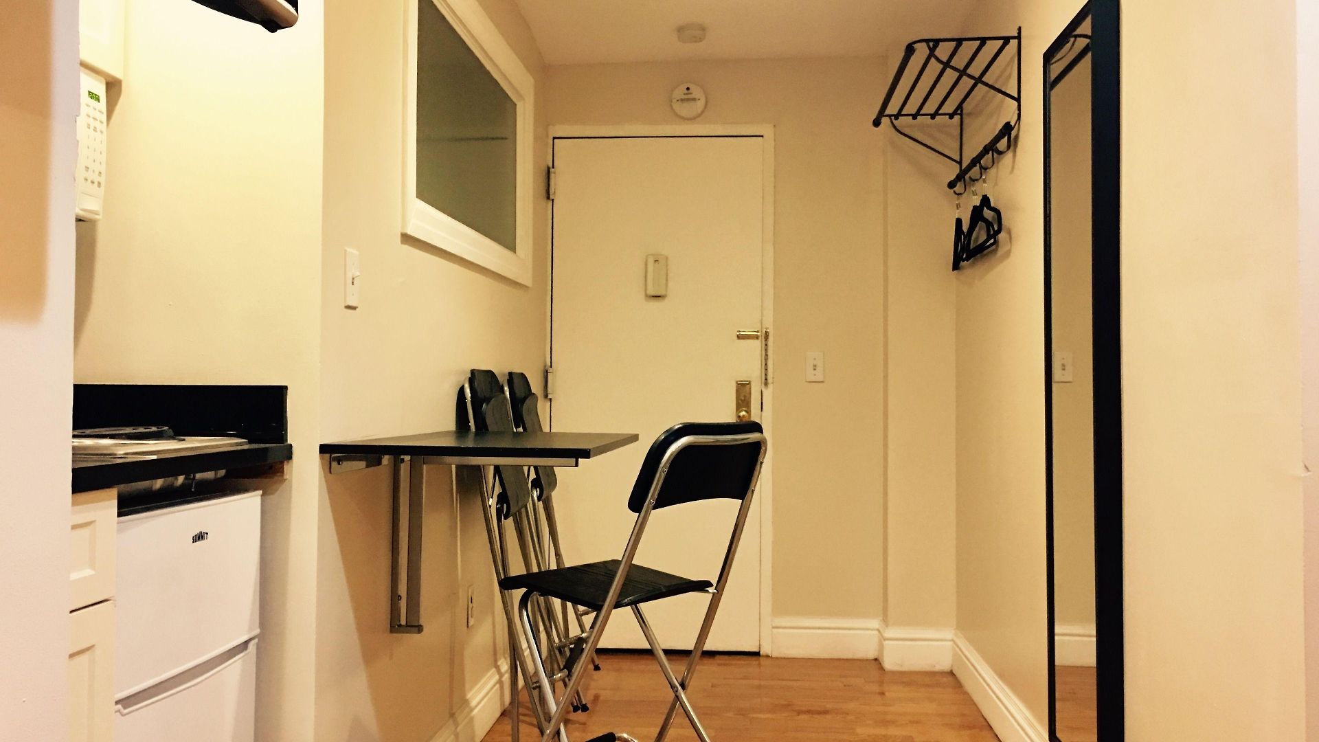 The Nomad Aparthotel 2*