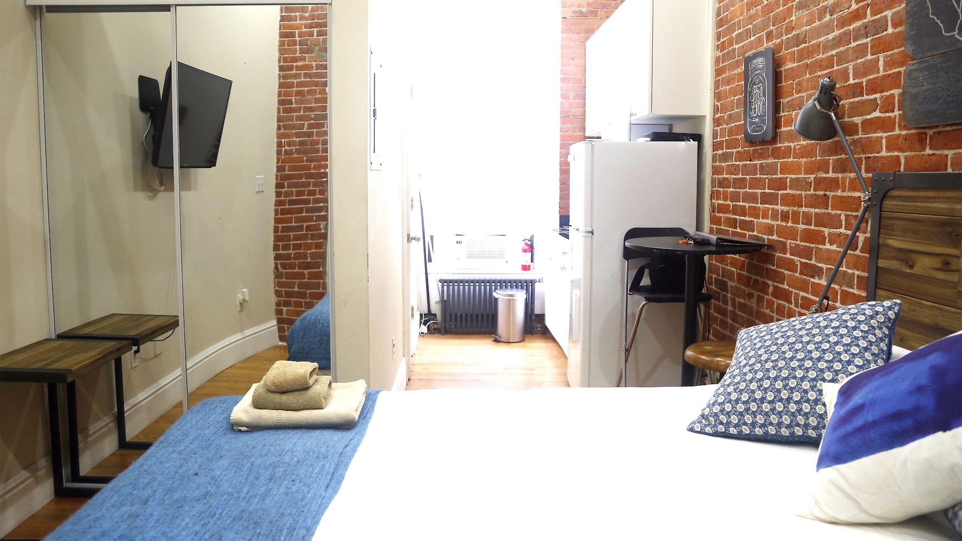 The Nomad Aparthotel