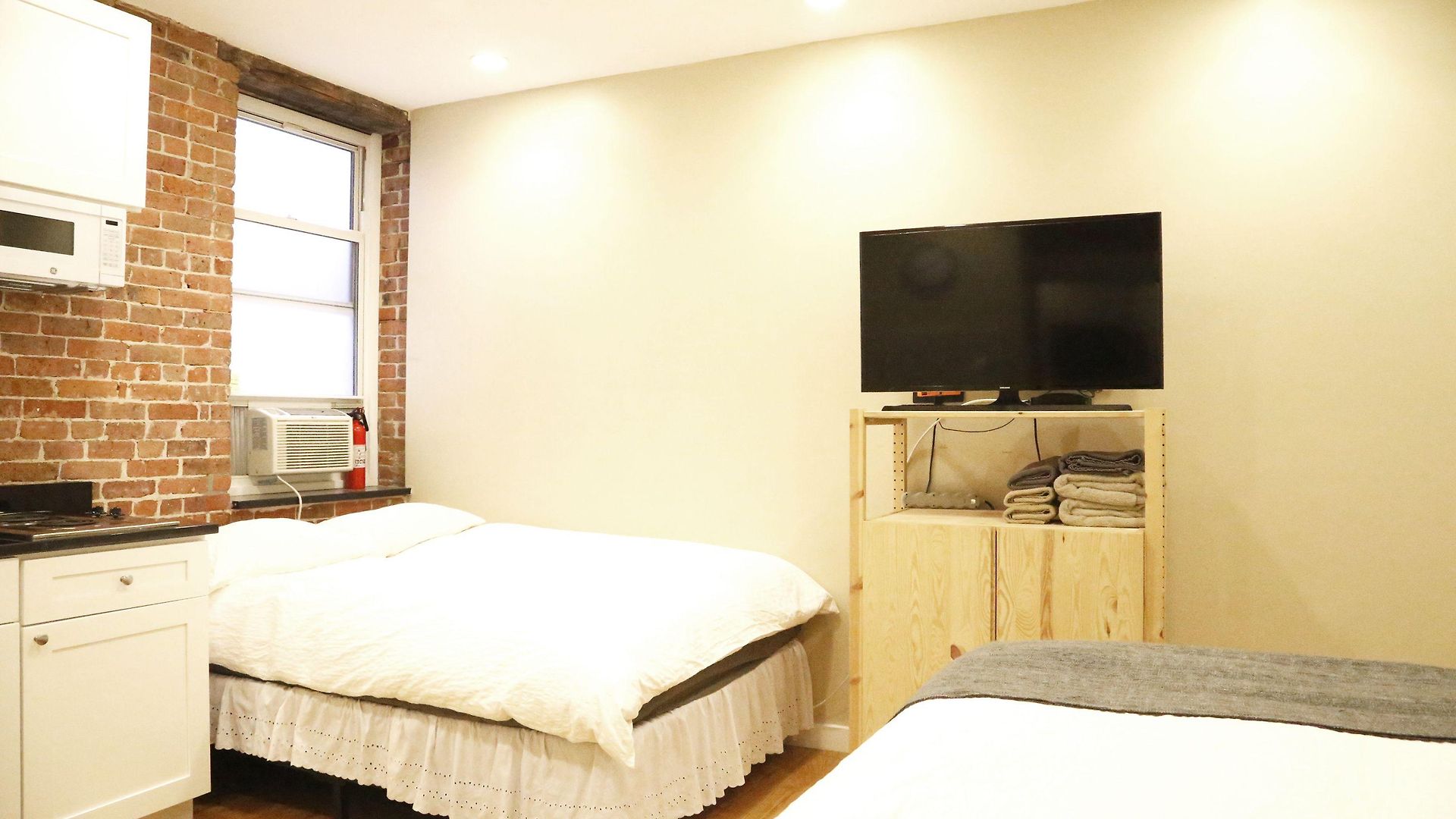 The Nomad Aparthotel 2*