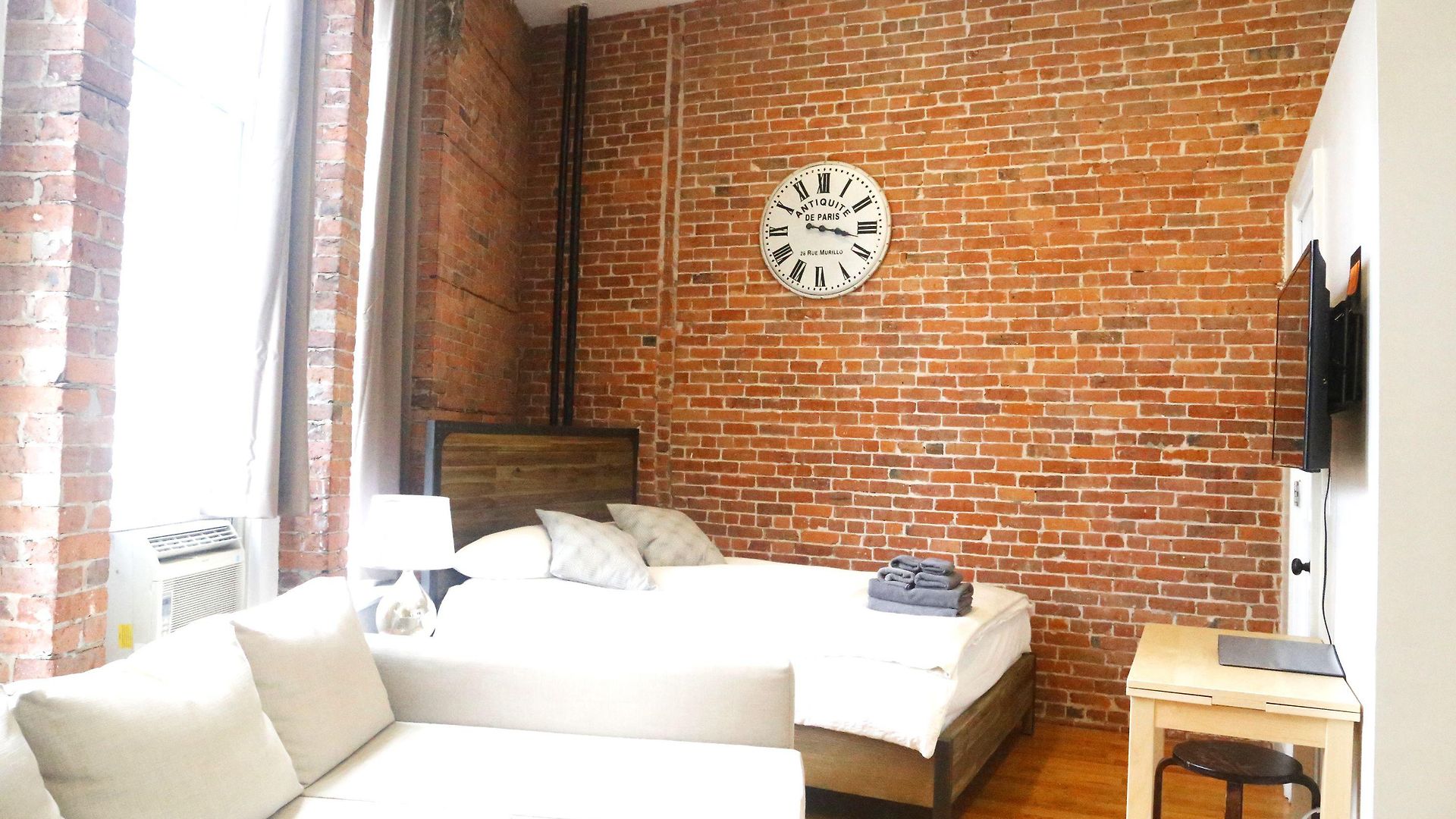 The Nomad Aparthotel