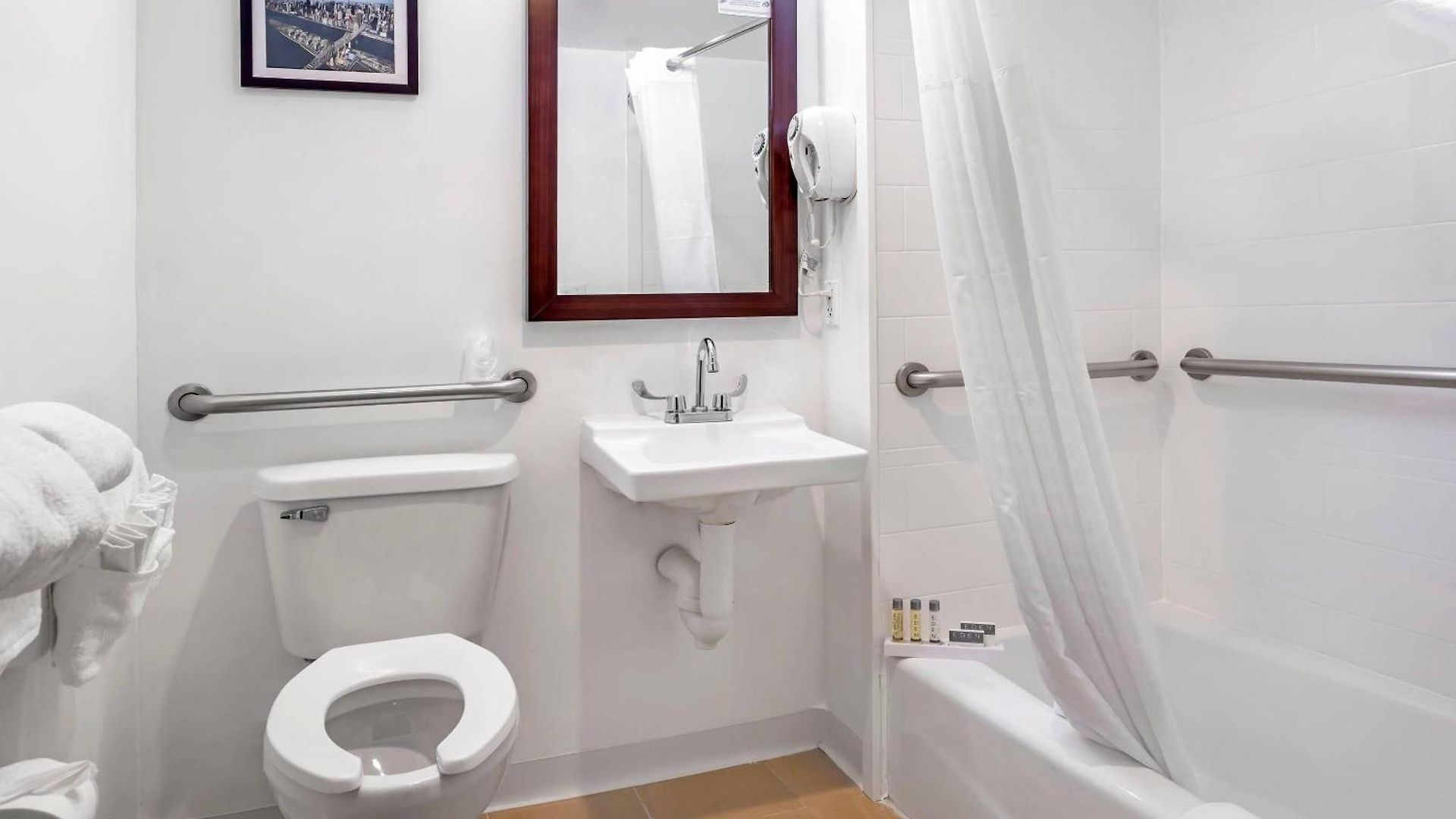 Hotel Avion Near Lga Airport, An Ascend Collection New York