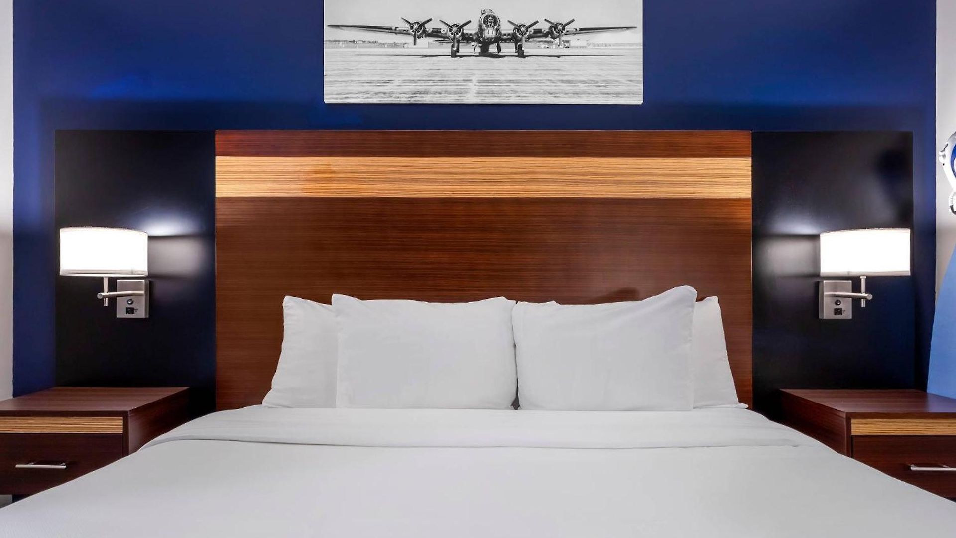 Avion Near Lga Airport, An Ascend Collection Hotel
